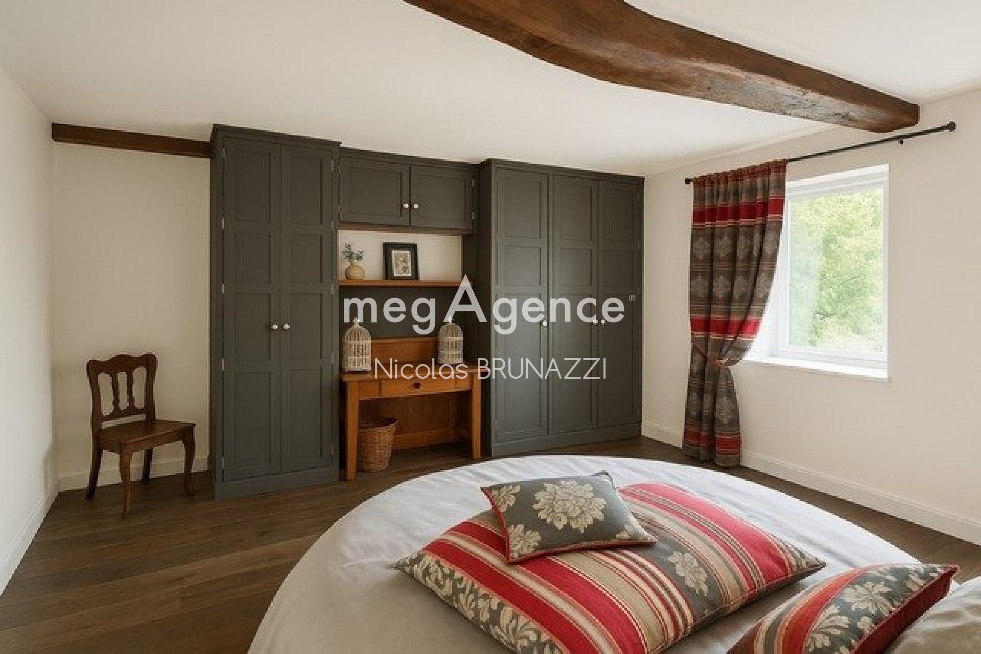 Miniature photo - 7 / 10