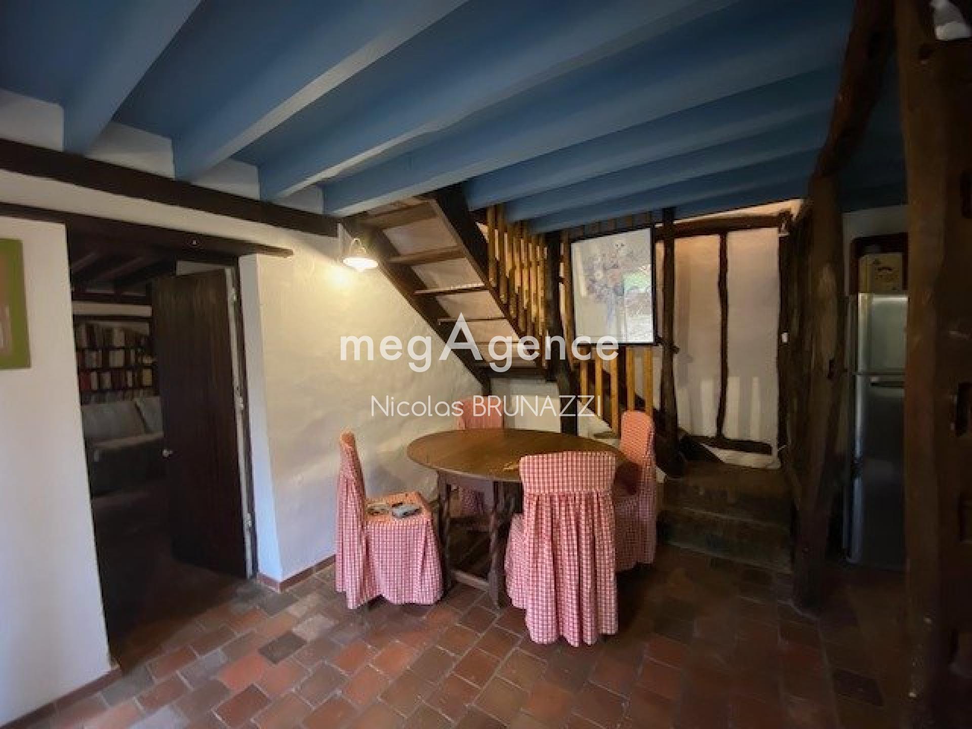 Miniature photo - 5 / 10