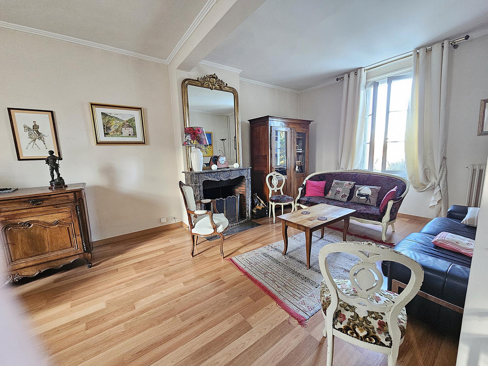 Miniature photo - 5 / 16