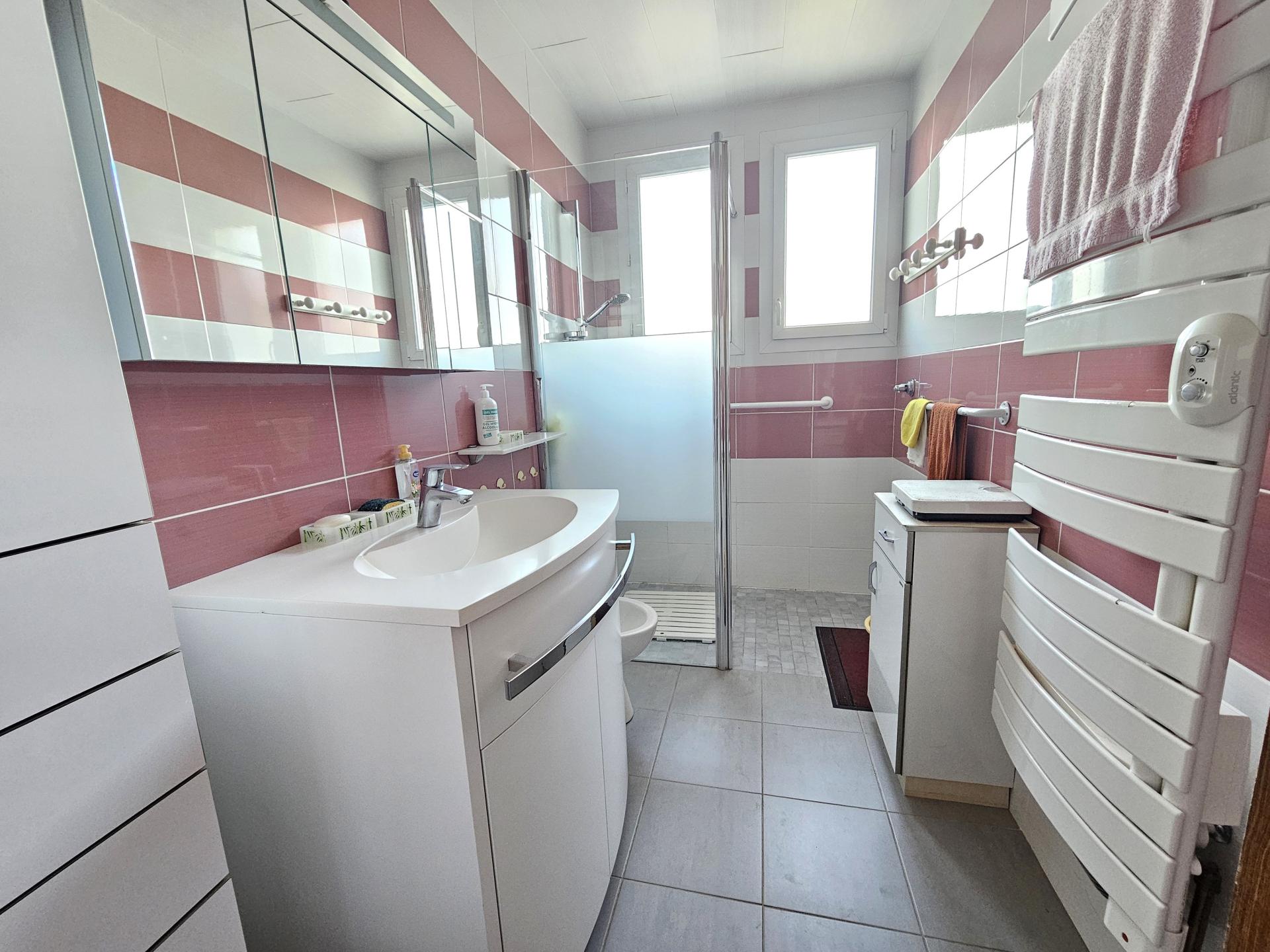 Miniature photo - 8 / 13