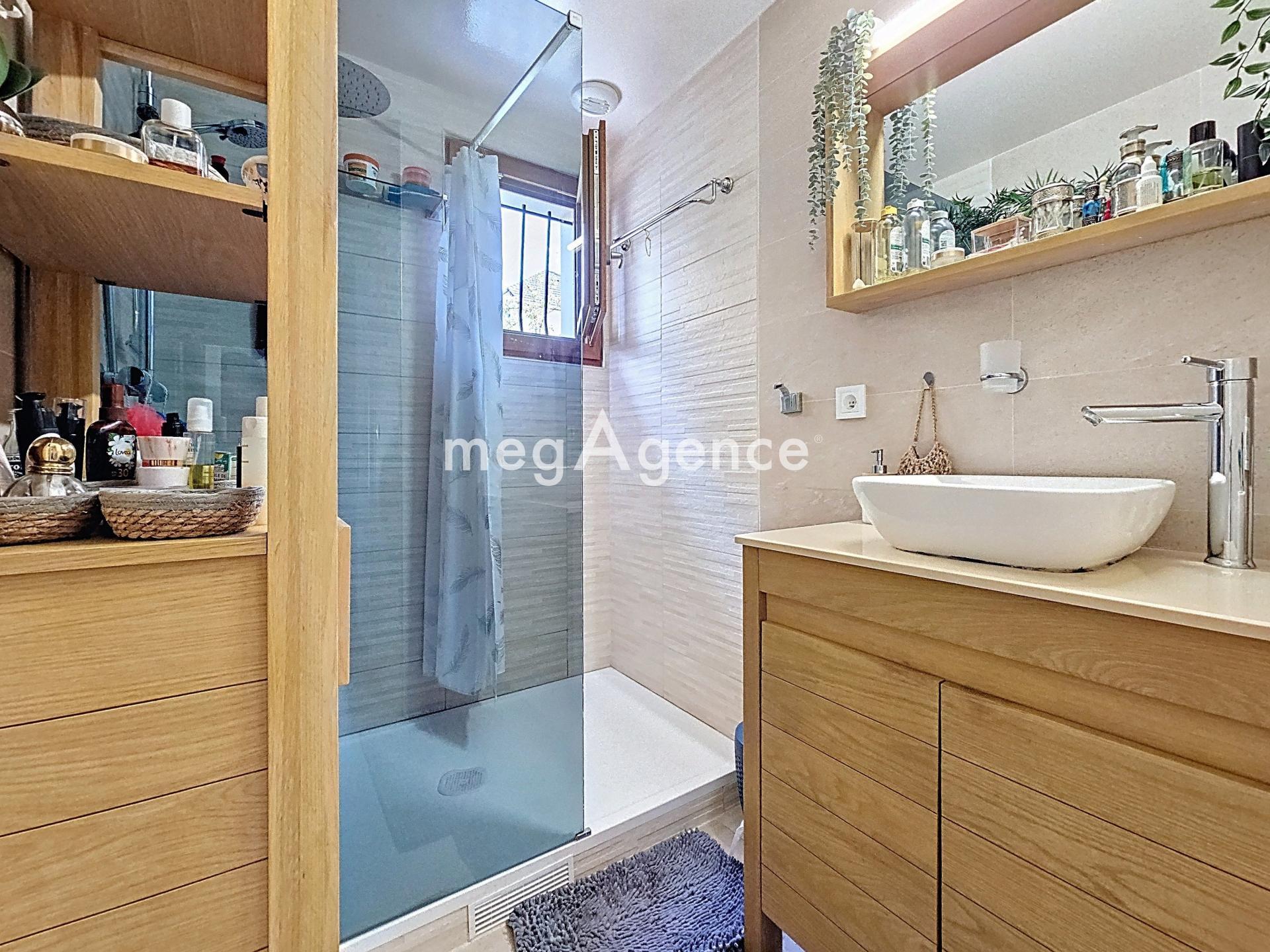 Miniature photo - 9 / 11