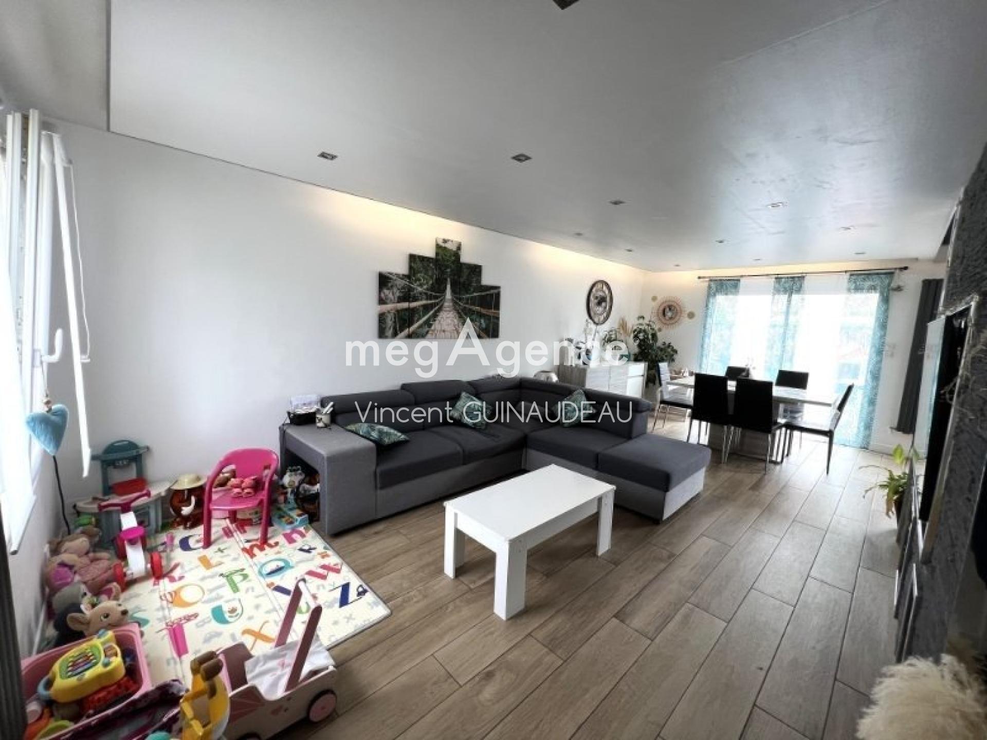 Miniature photo - 2 / 14