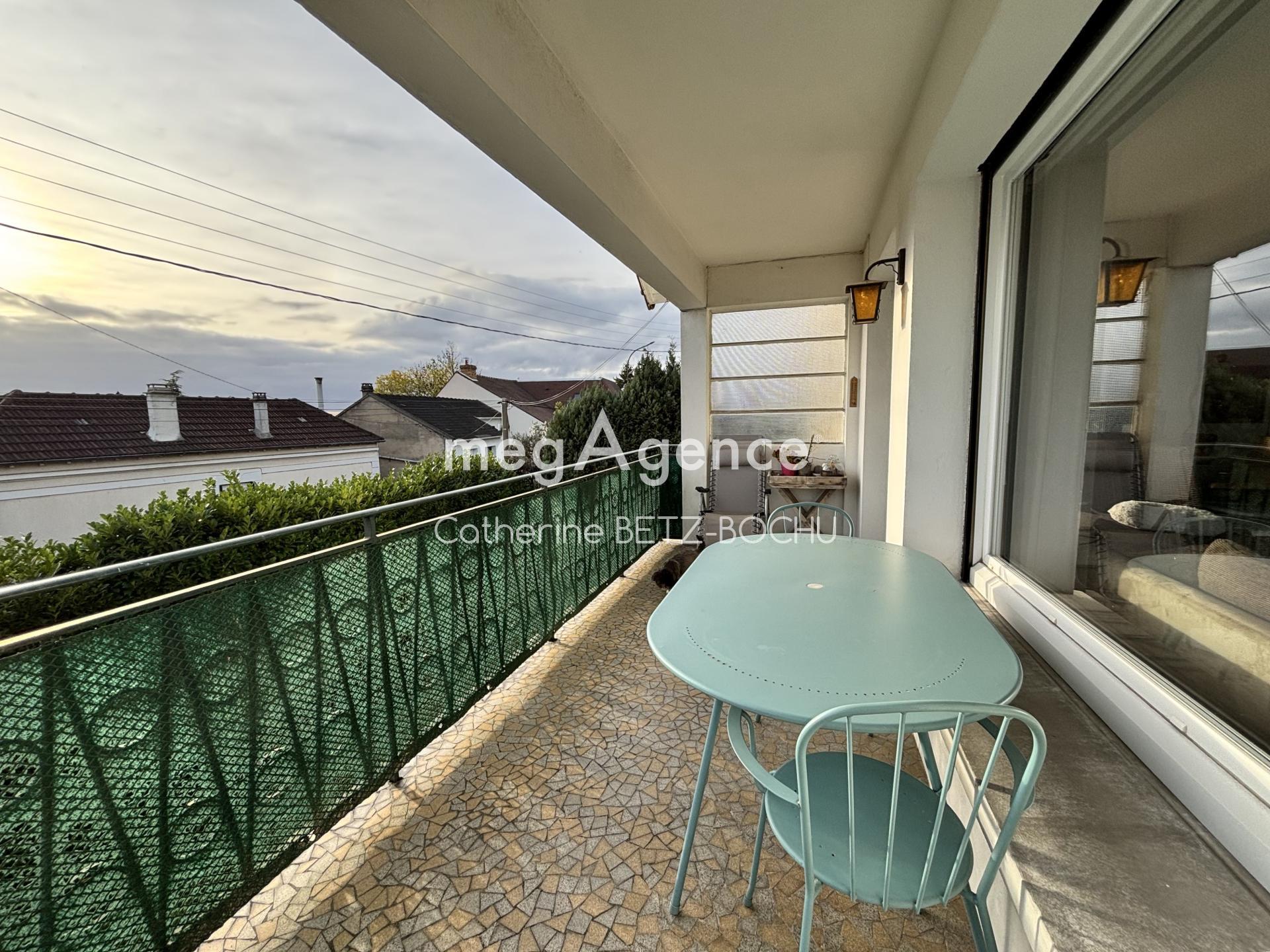 Miniature photo - 15 / 20