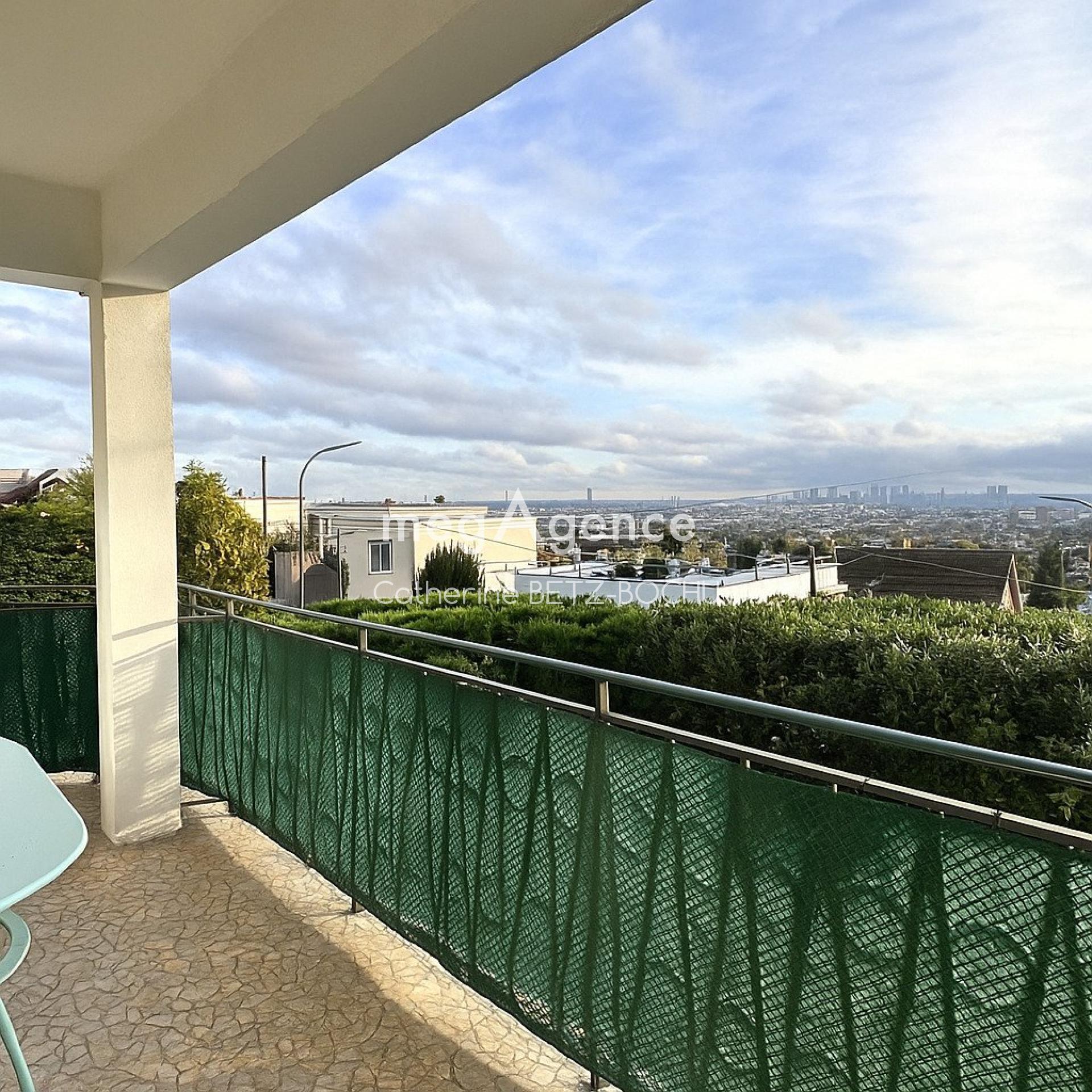 Miniature photo - 20 / 20