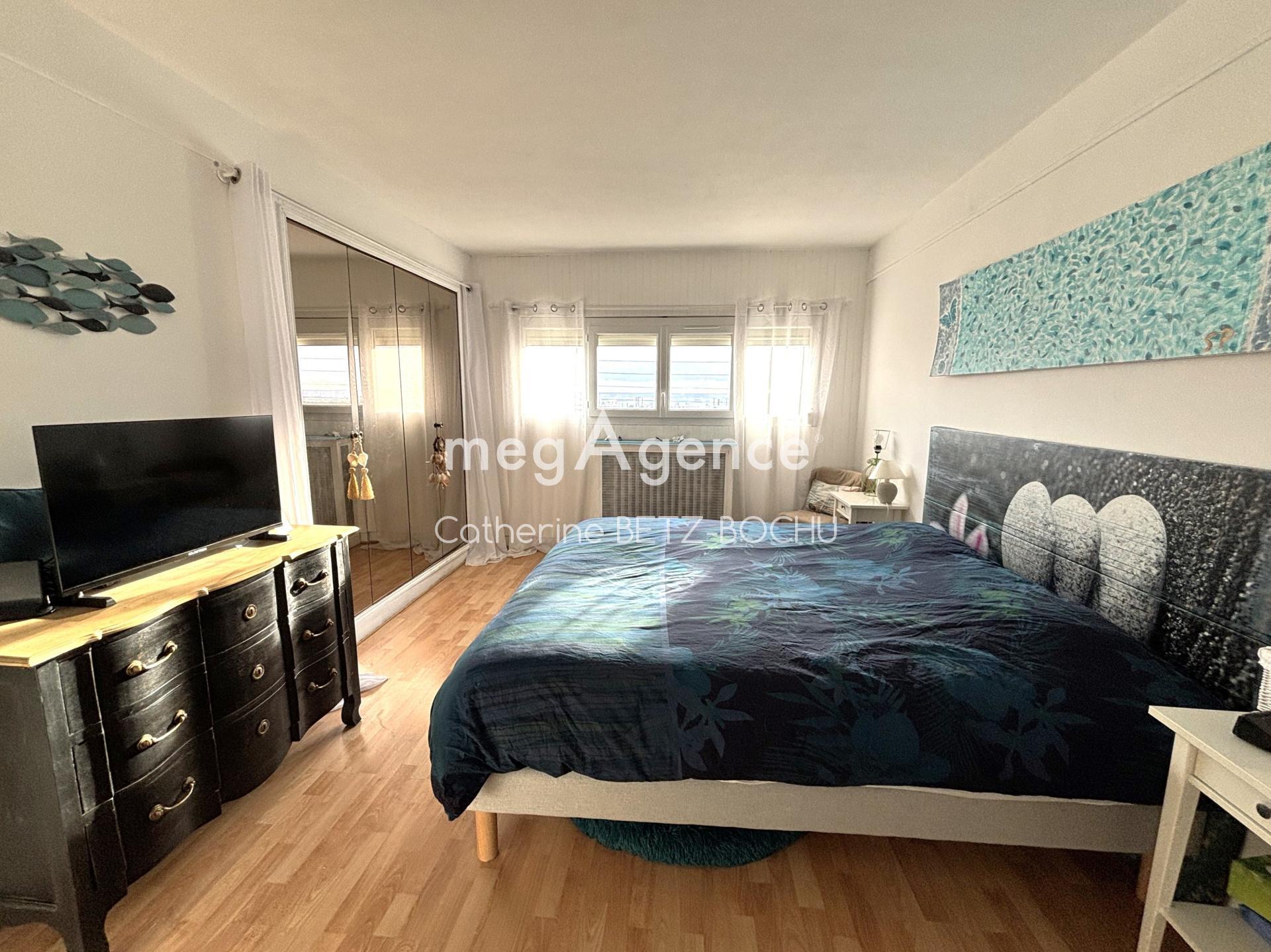 Miniature photo - 13 / 20