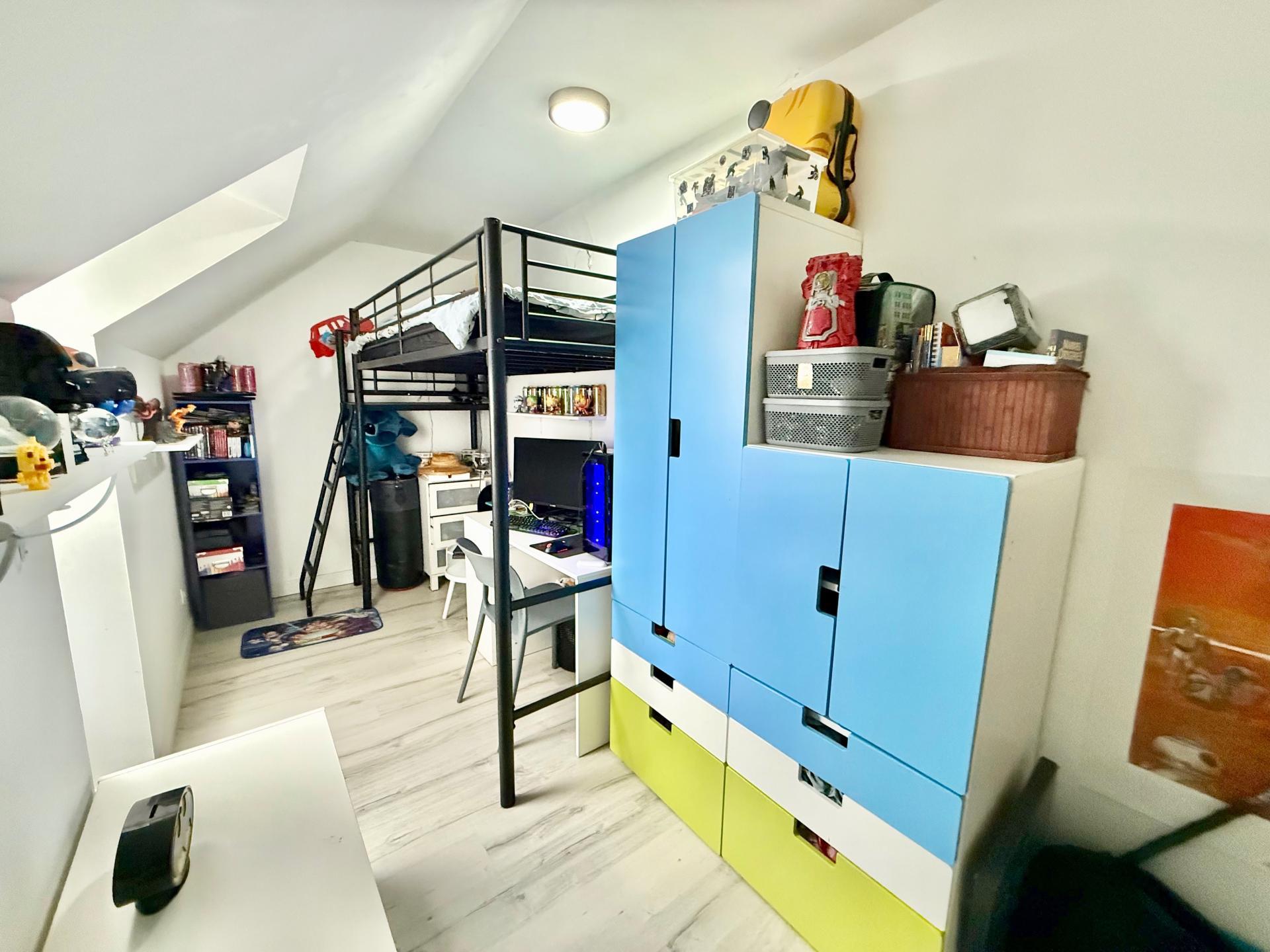 Miniature photo - 8 / 11