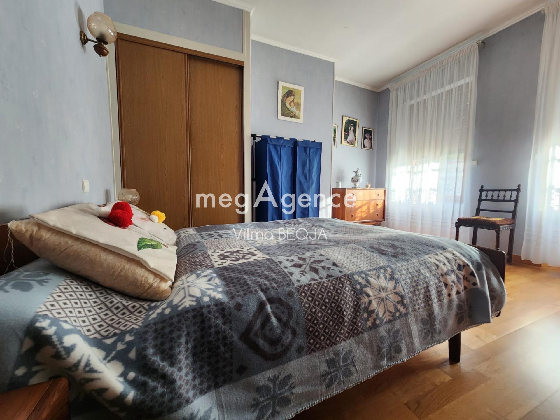 Miniature photo - 10 / 15