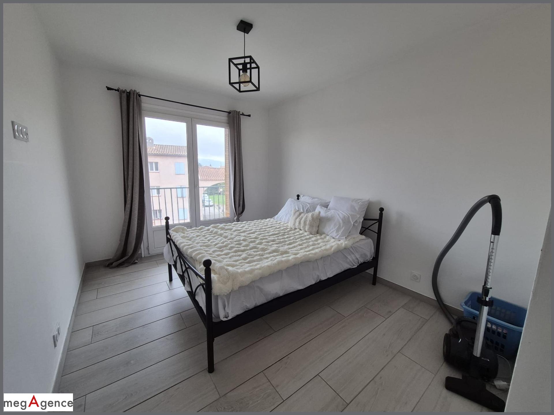 Miniature photo - 5 / 6