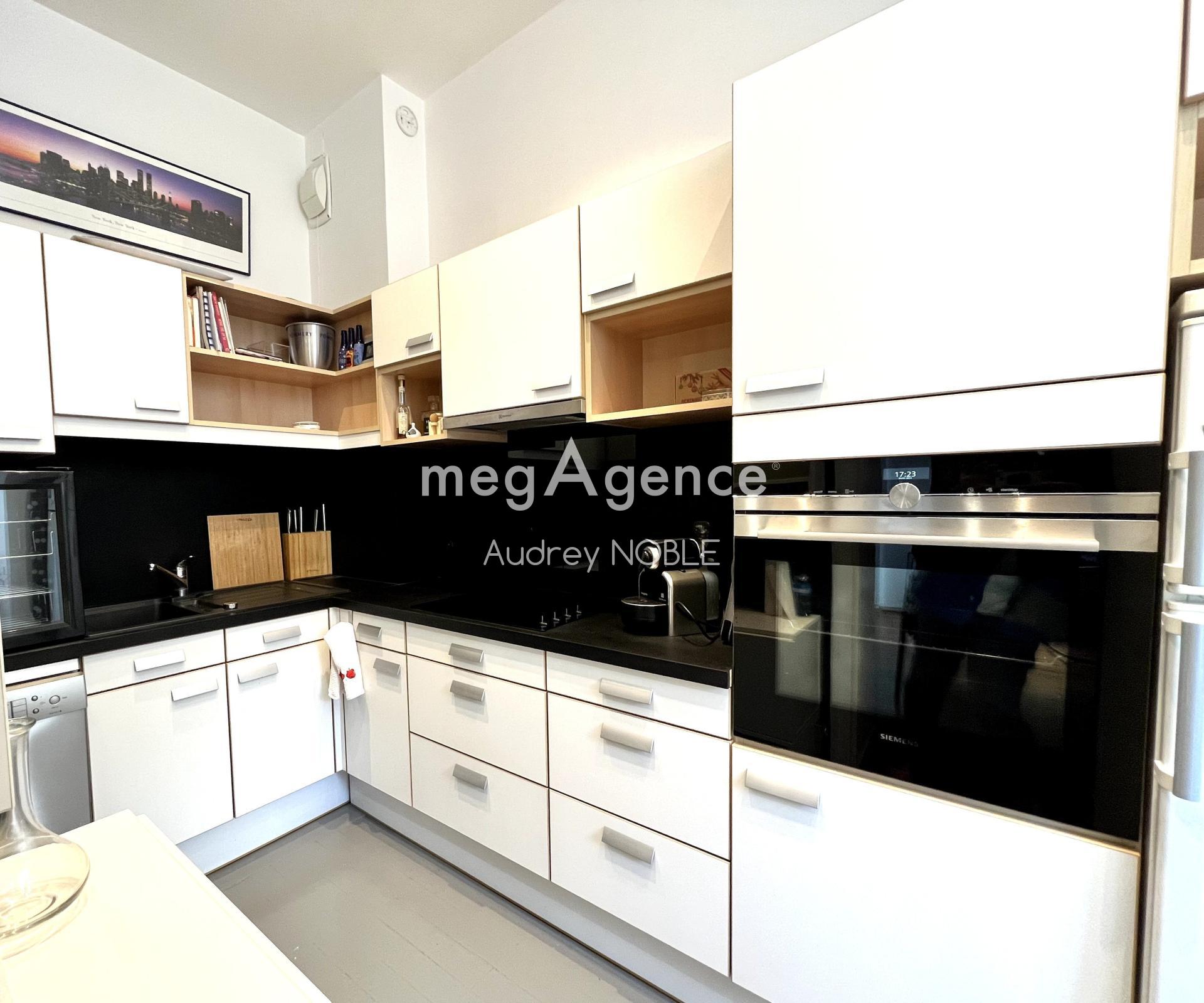 Miniature photo - 2 / 4