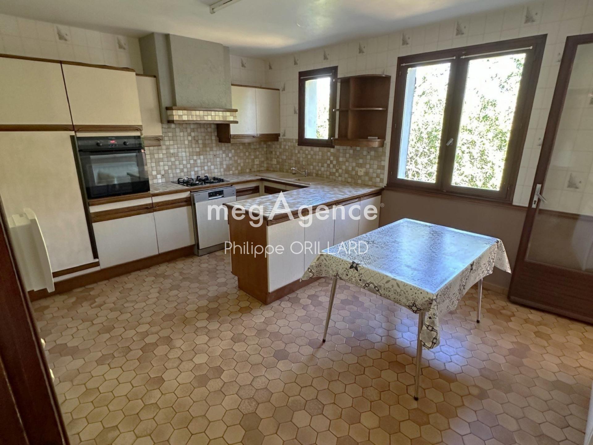 Miniature photo - 2 / 12