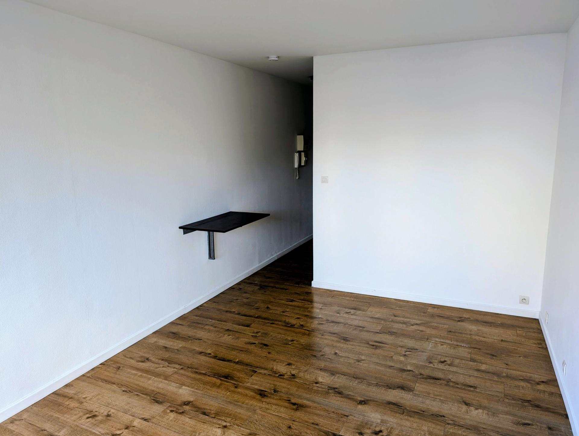 Miniature photo - 3 / 6