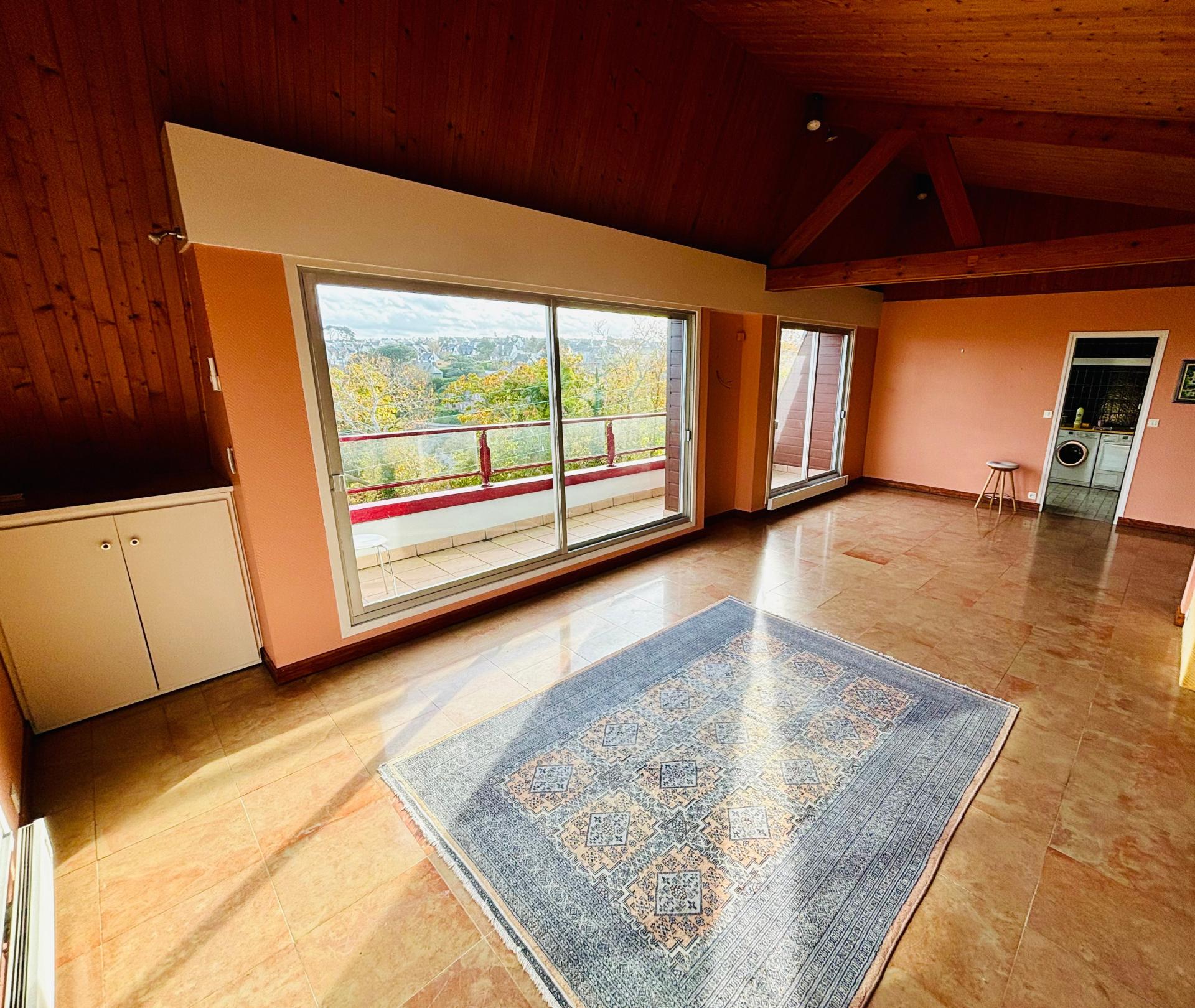 Miniature photo - 2 / 7