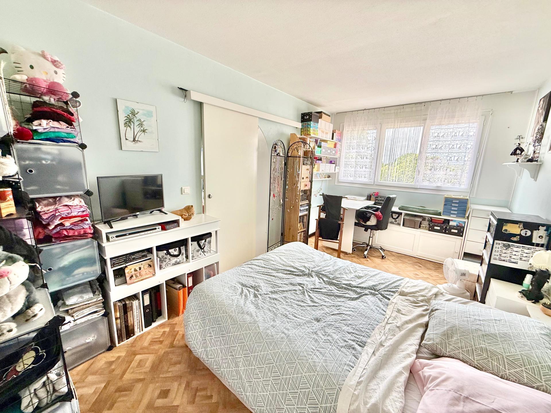 Miniature photo - 7 / 8