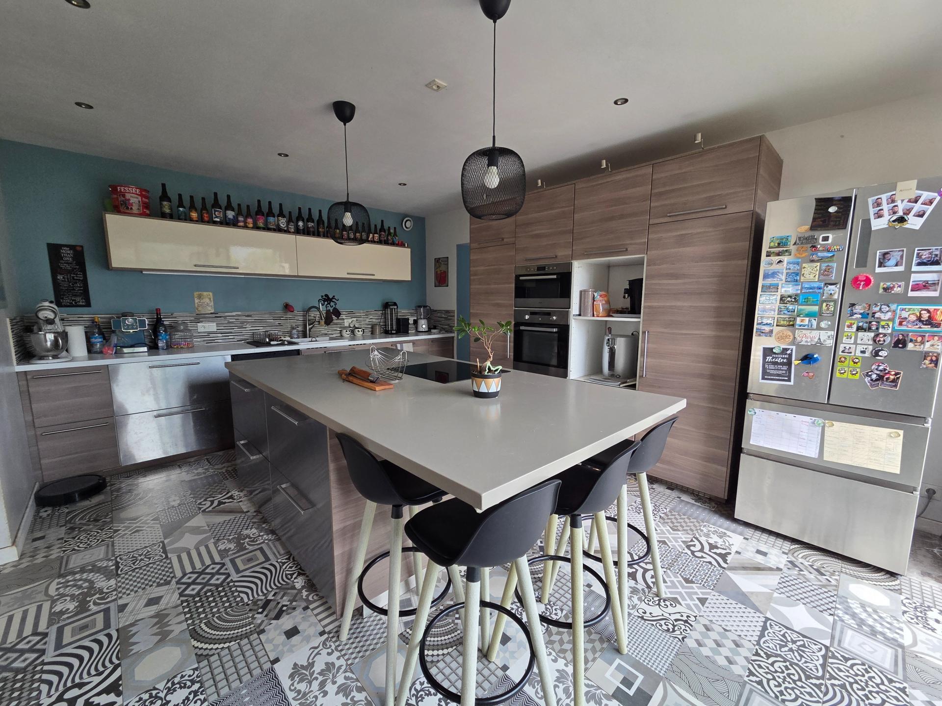 Miniature photo - 2 / 11