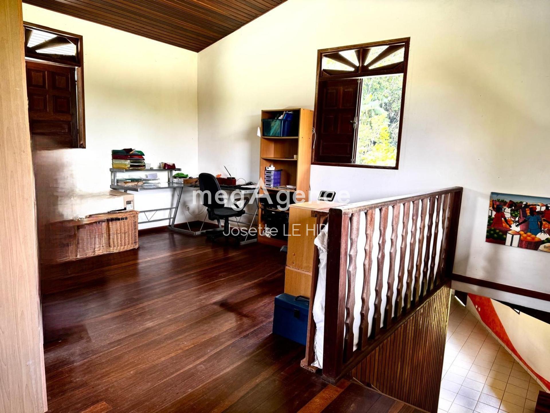 Miniature photo - 16 / 18