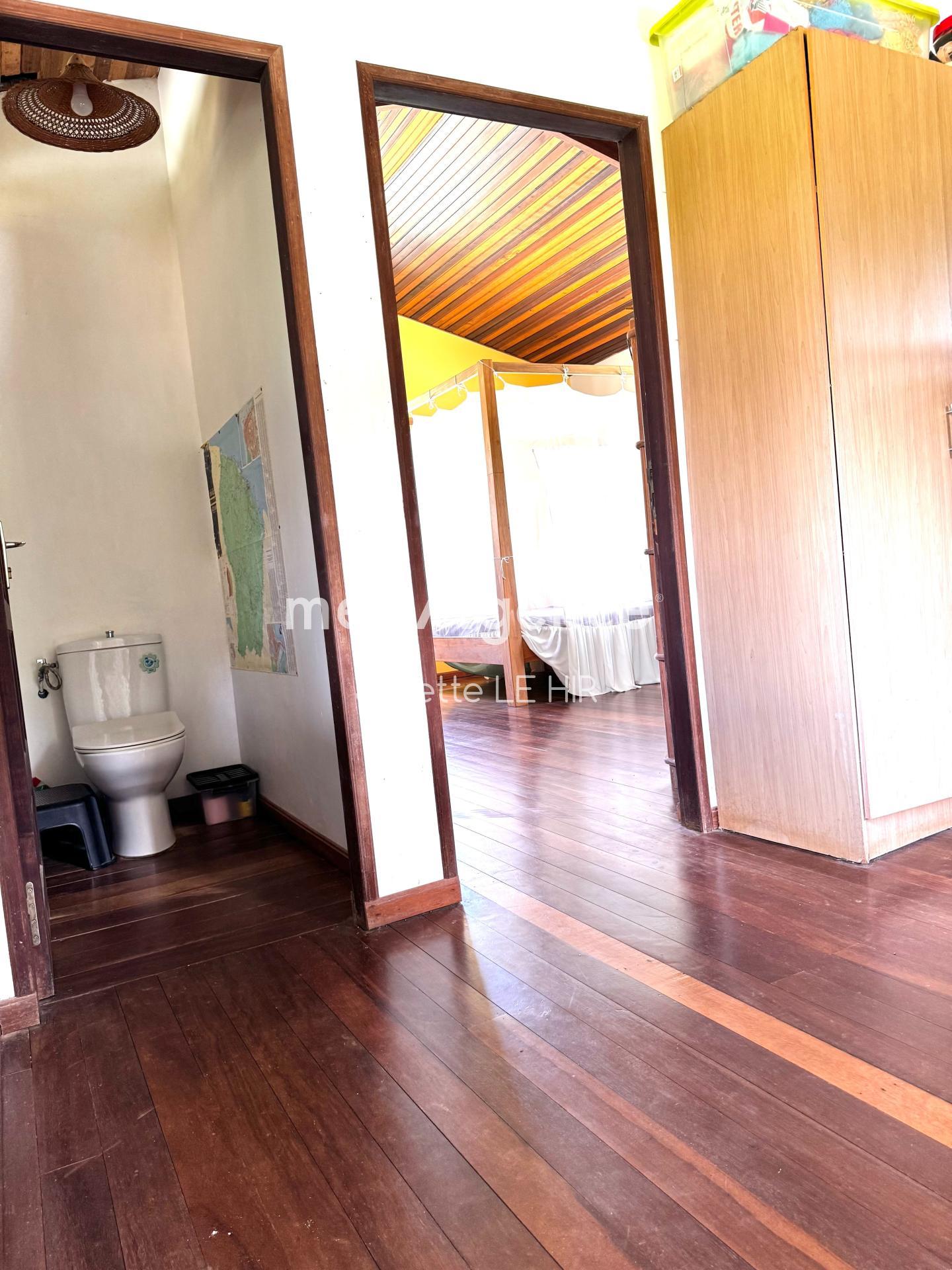 Miniature photo - 12 / 18