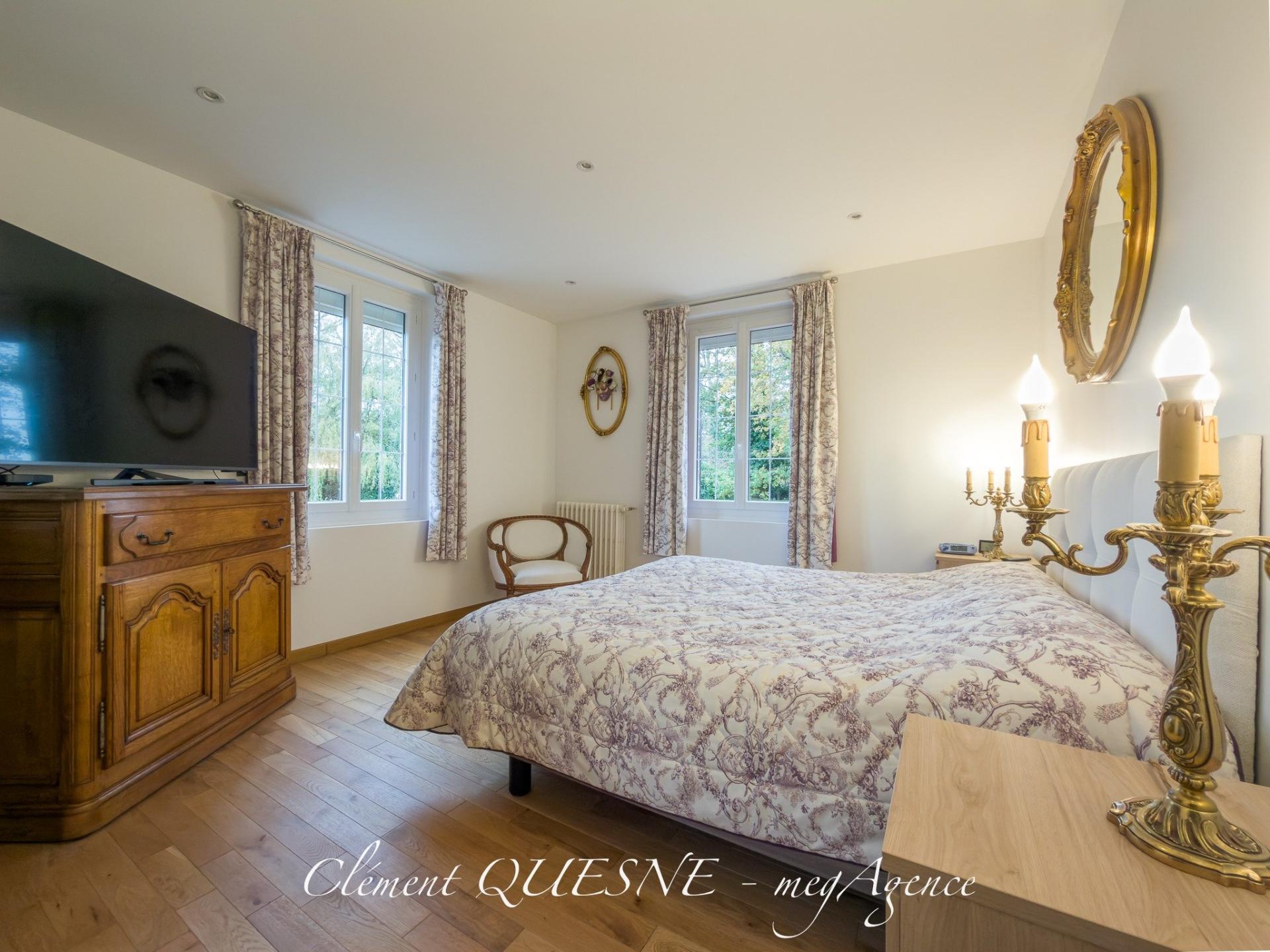 Miniature photo - 10 / 19