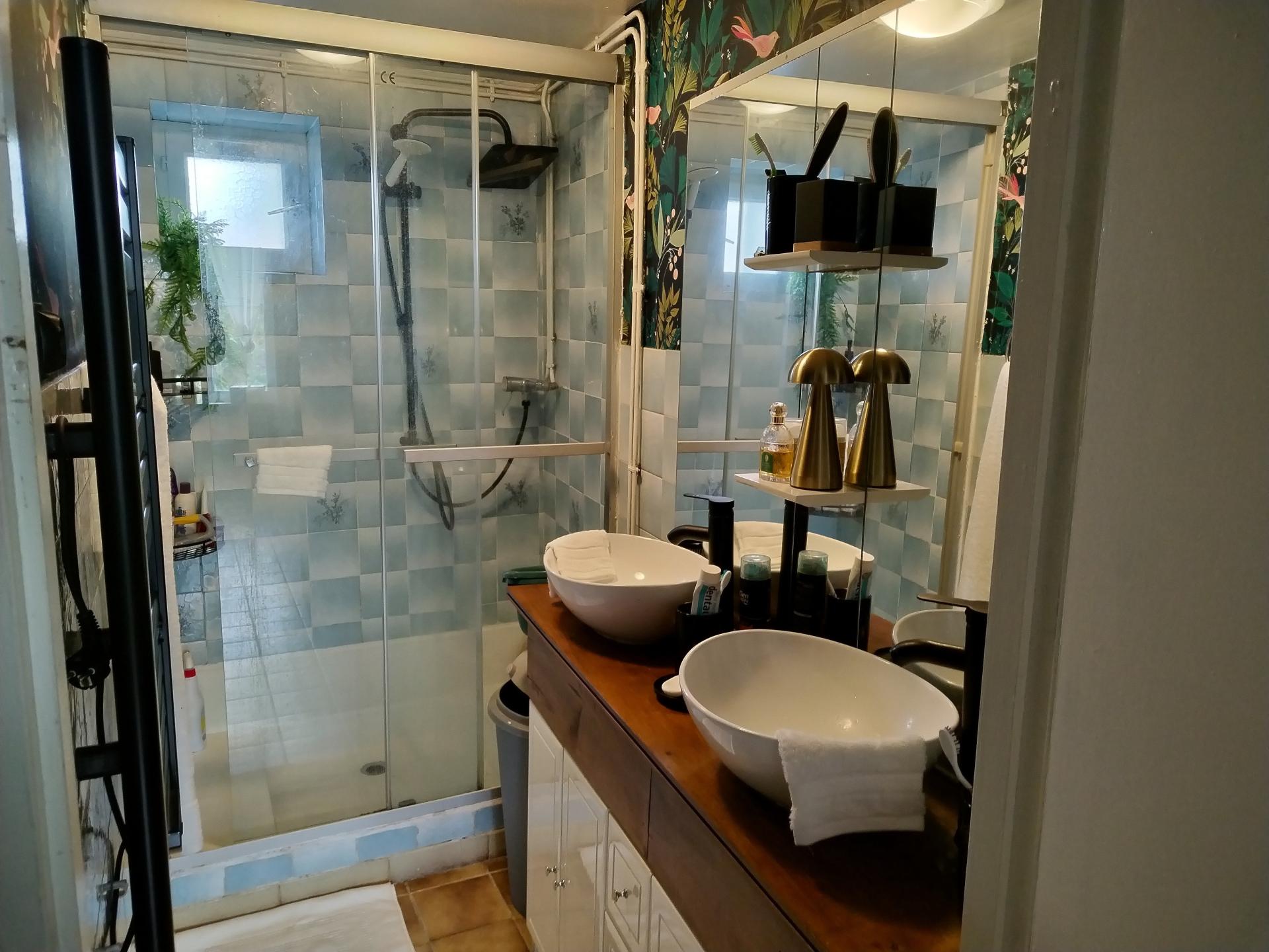 Miniature photo - 6 / 9