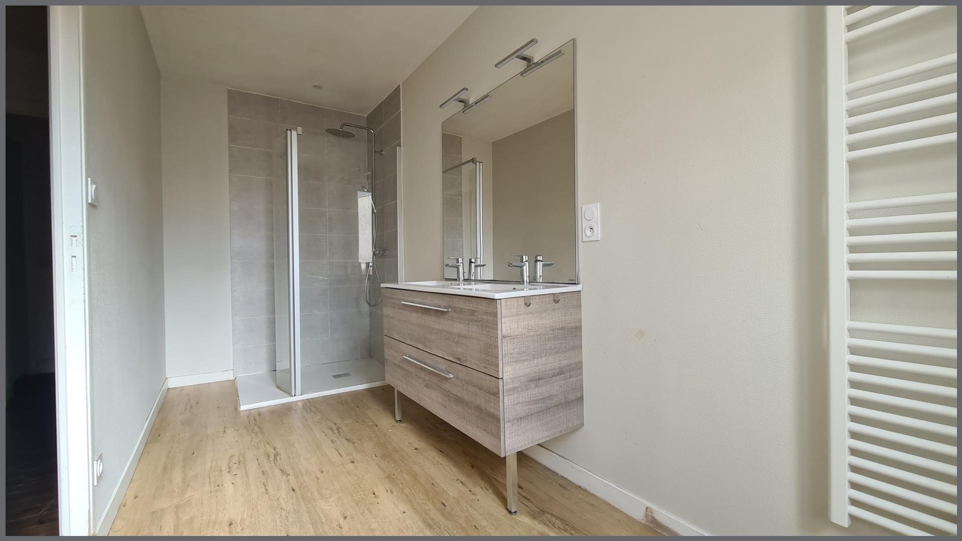 Miniature photo - 13 / 17