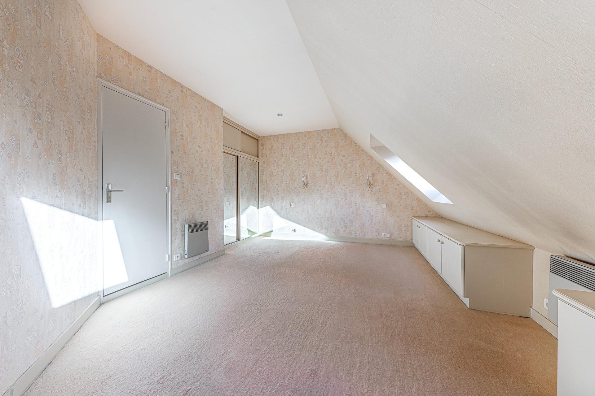 Miniature photo - 5 / 10