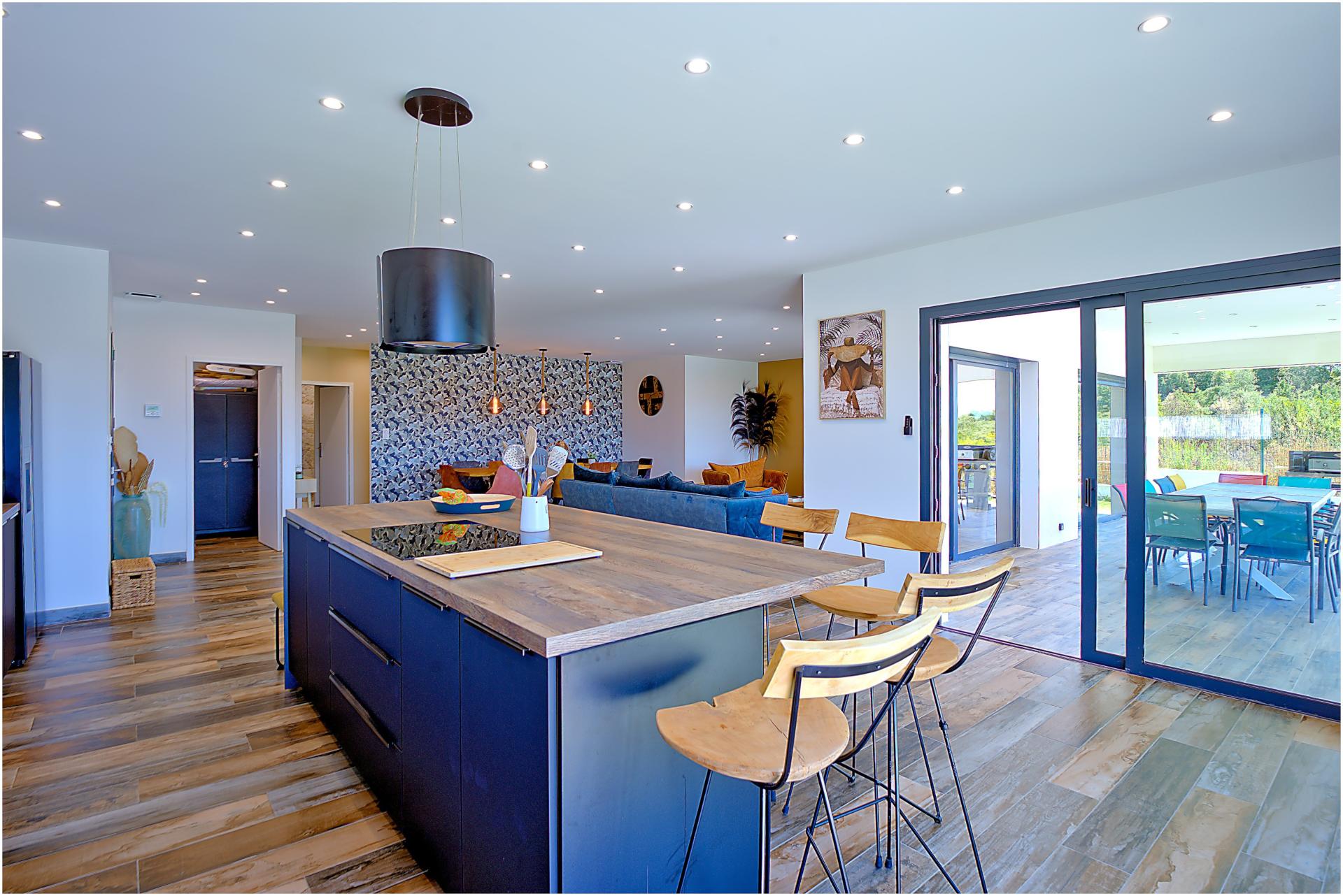 Miniature photo - 14 / 20