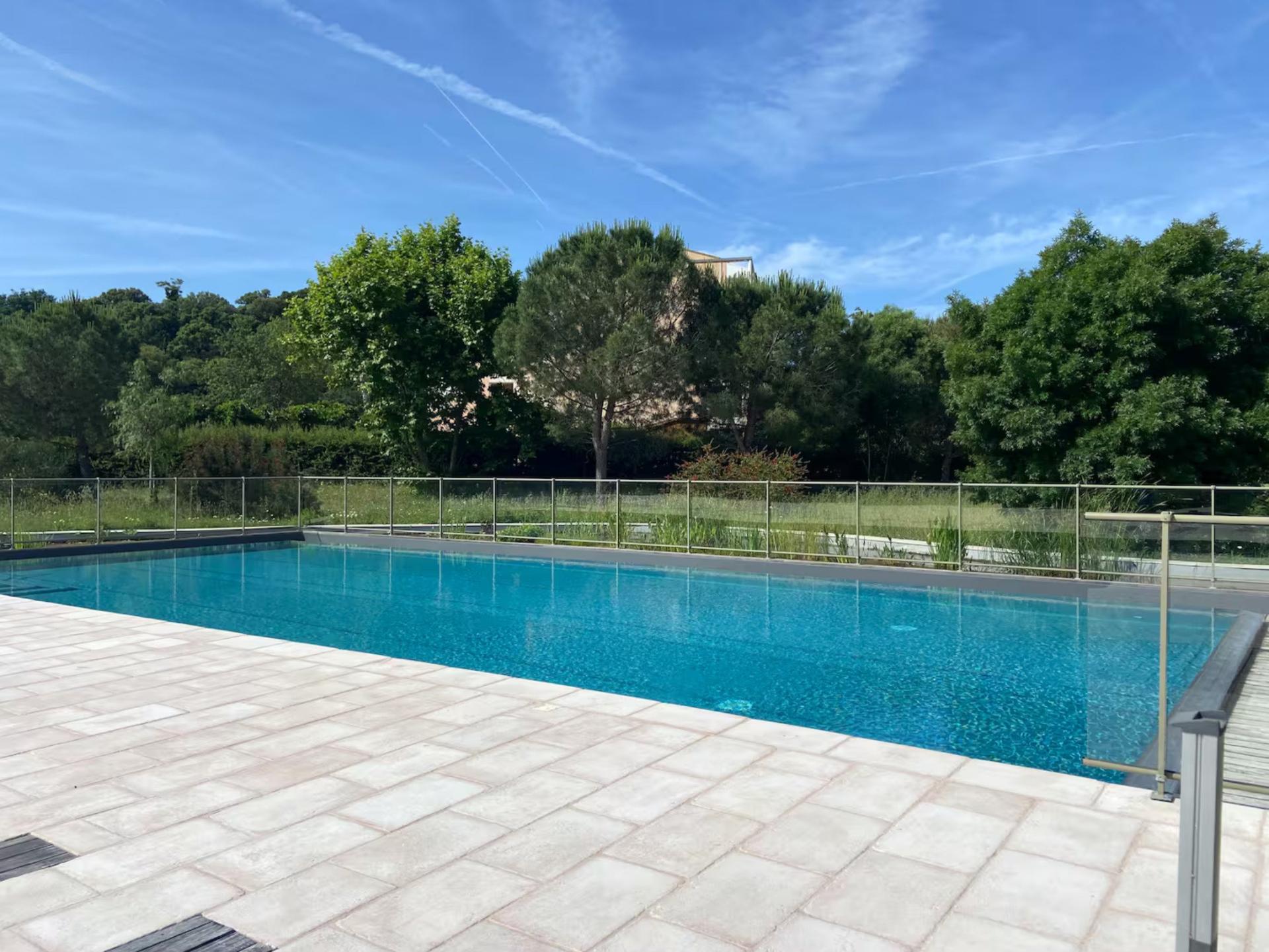 Miniature photo - 10 / 12