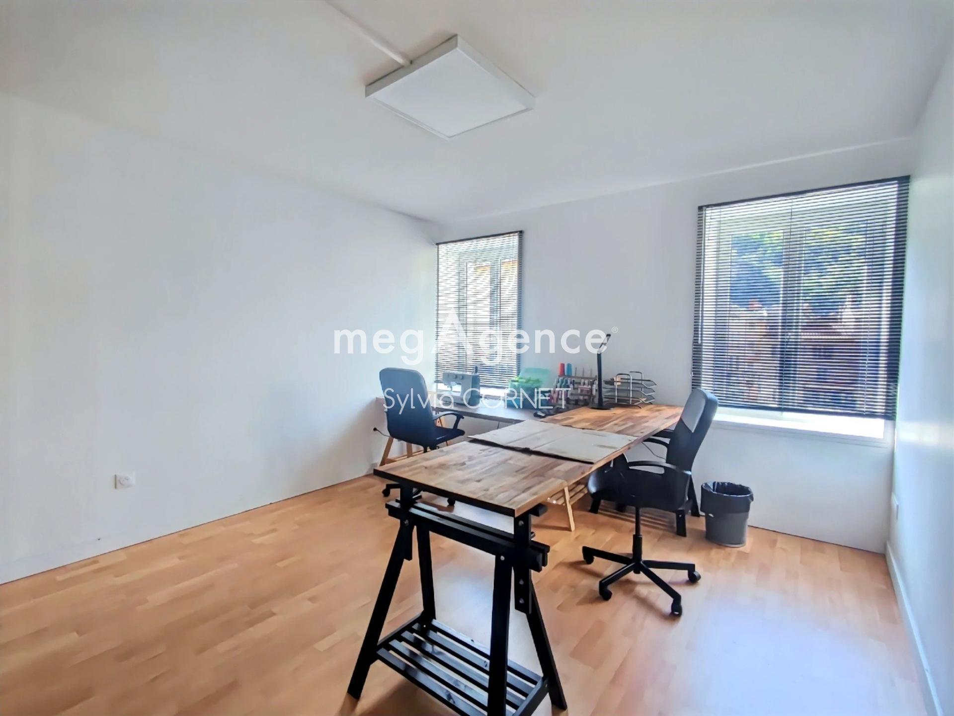 Miniature photo - 6 / 8