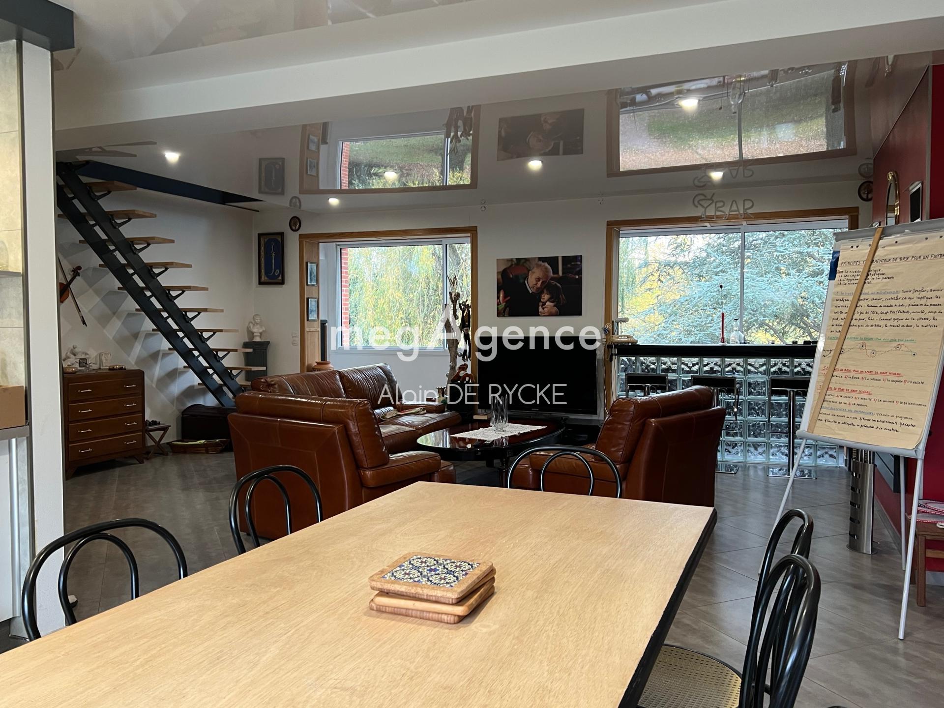 Miniature photo - 2 / 14