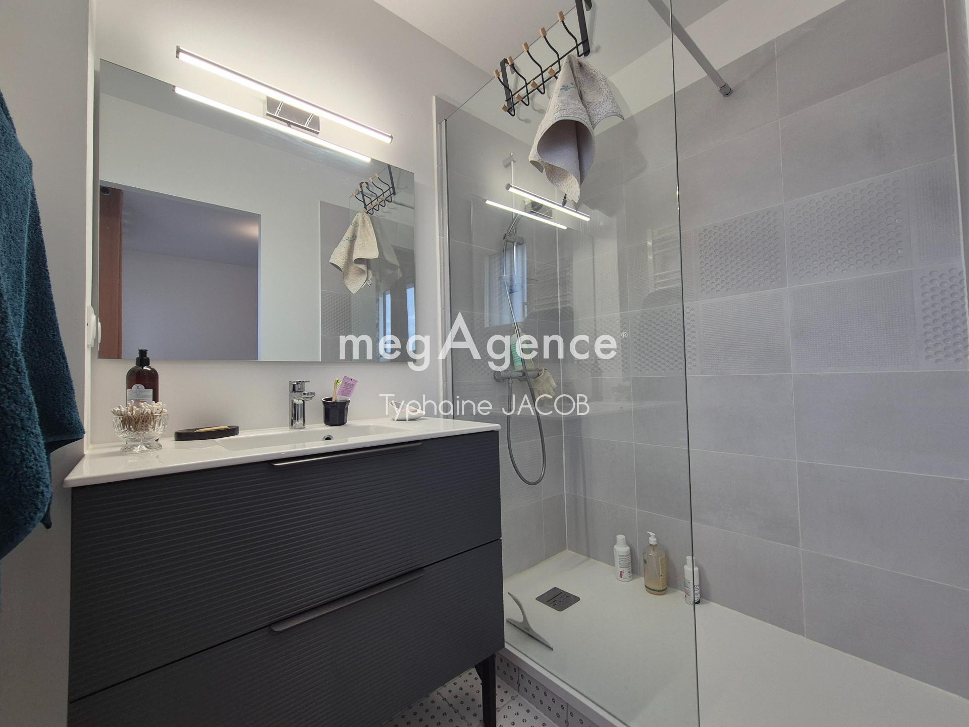 Miniature photo - 8 / 12