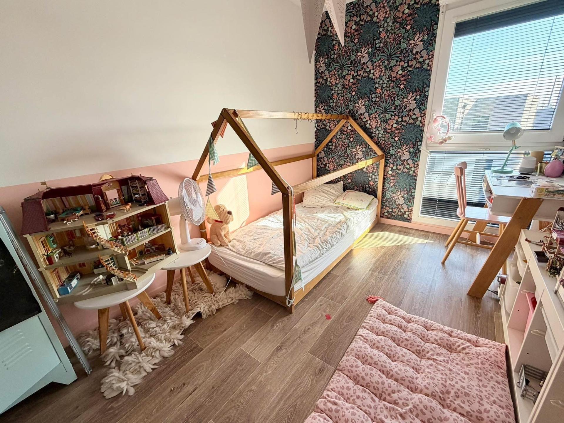 Miniature photo - 7 / 9