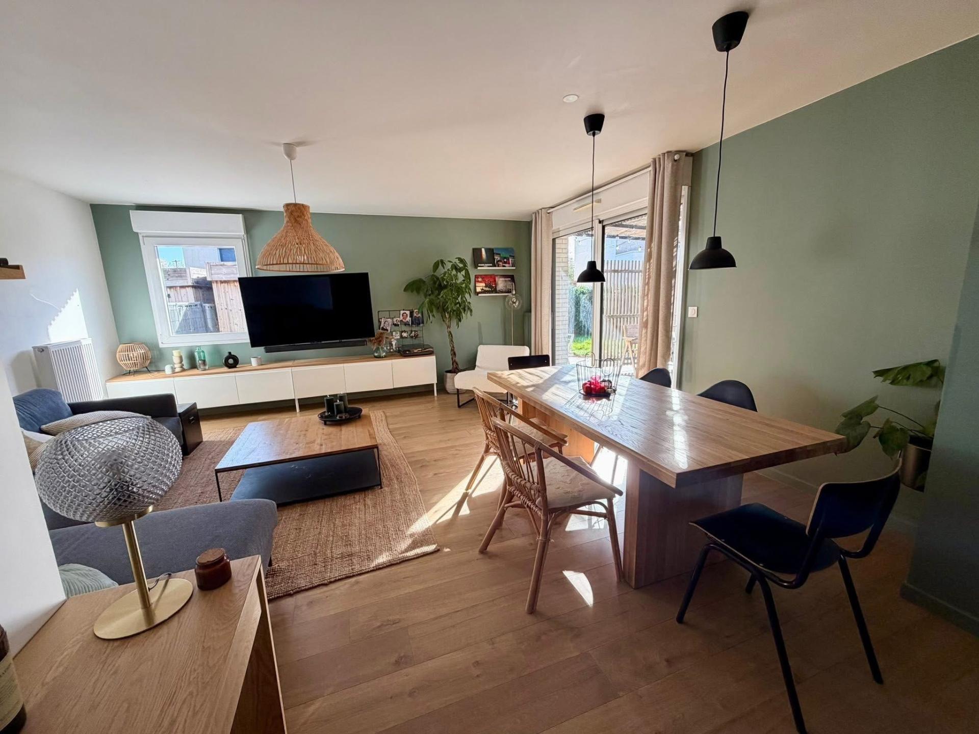 Miniature photo - 2 / 9