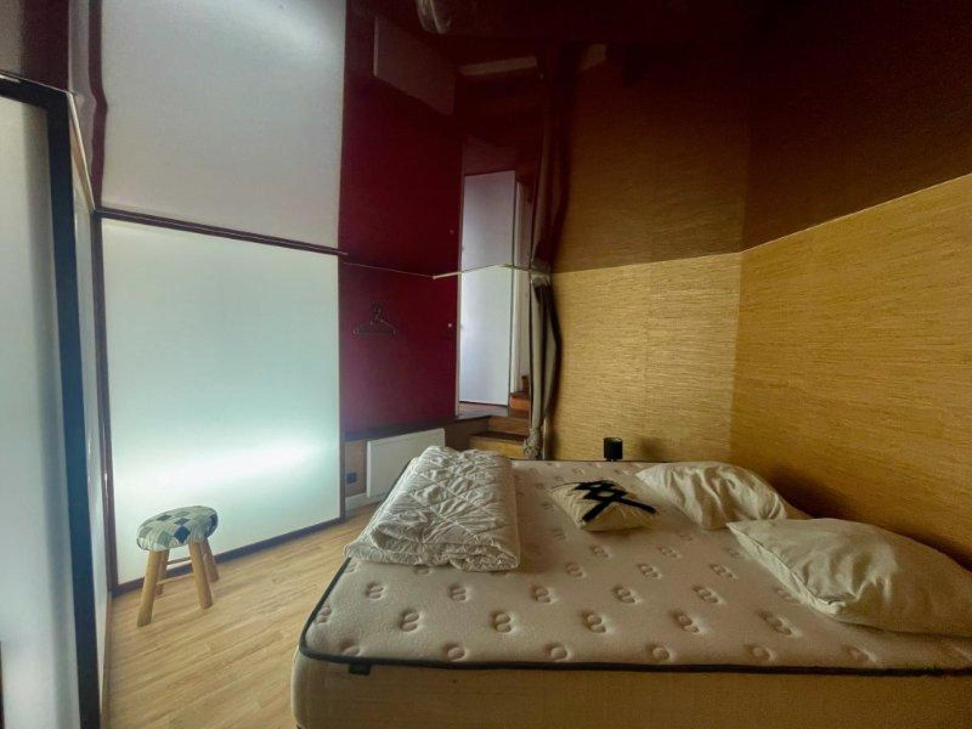 Miniature photo - 13 / 18