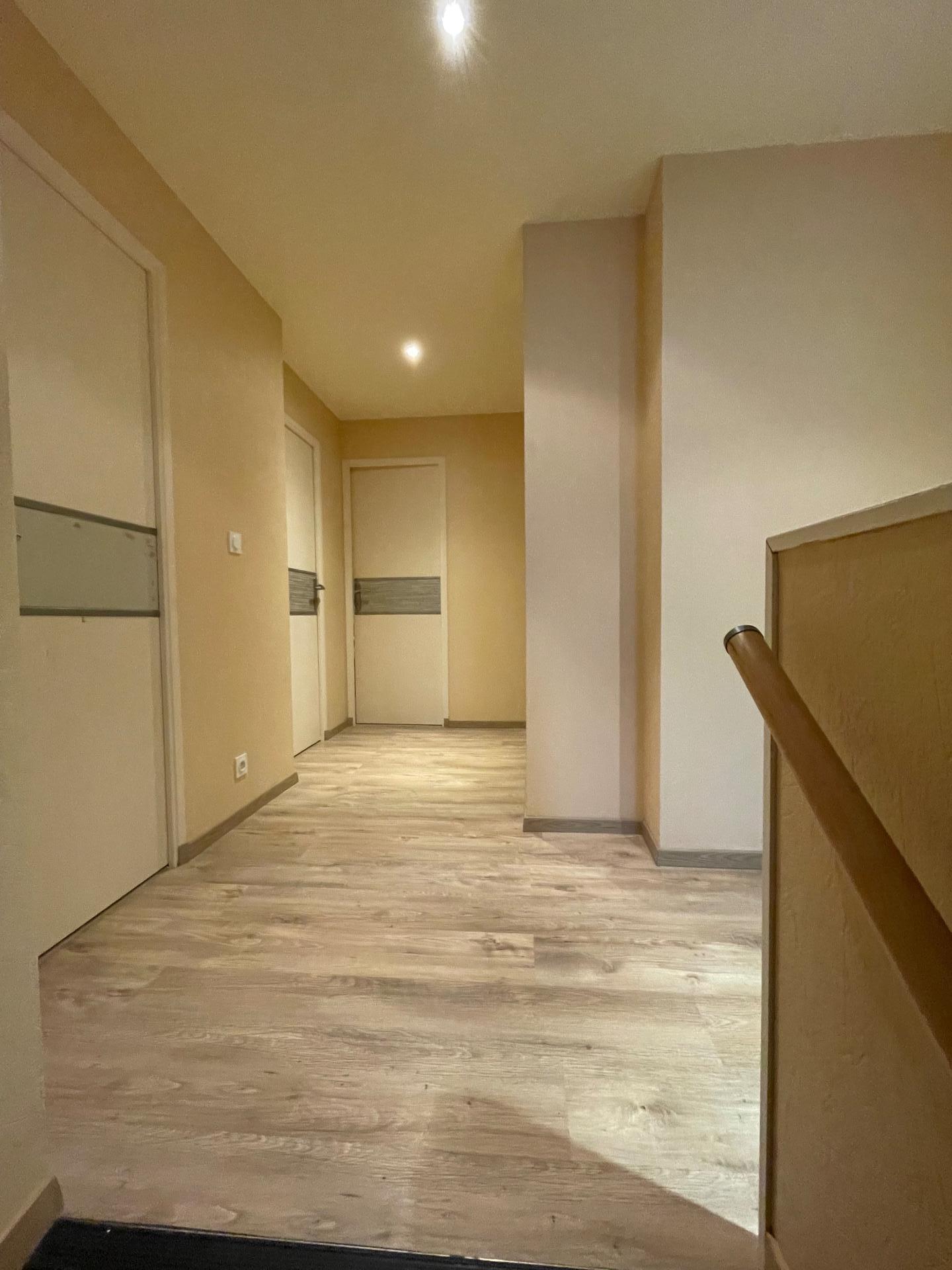 Miniature photo - 3 / 9