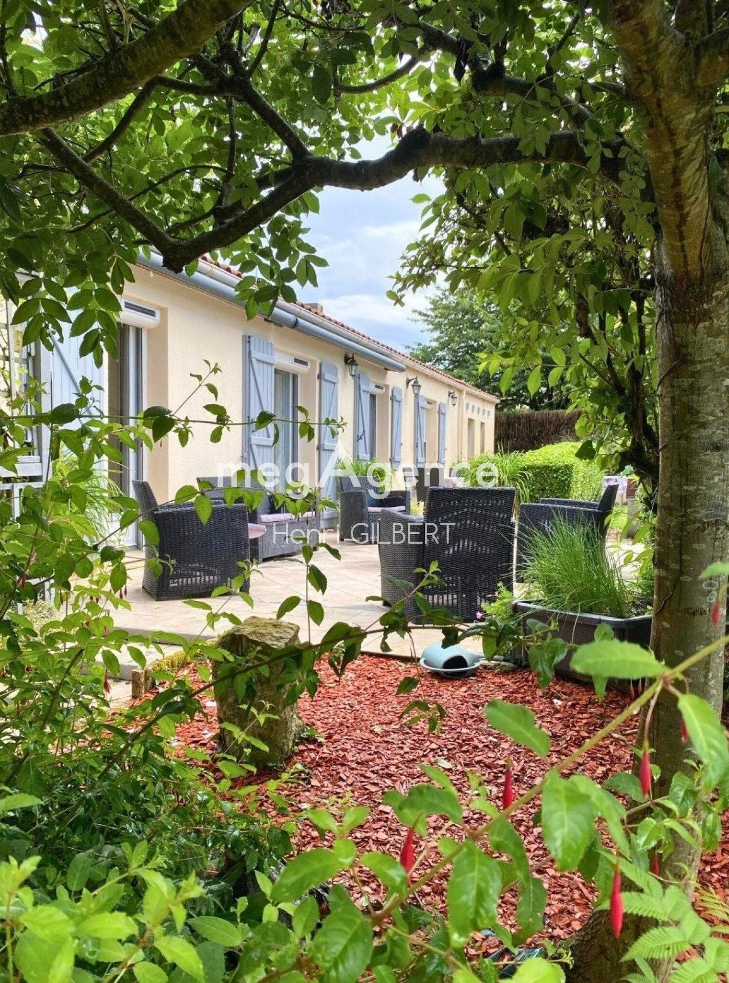 Miniature photo - 12 / 18