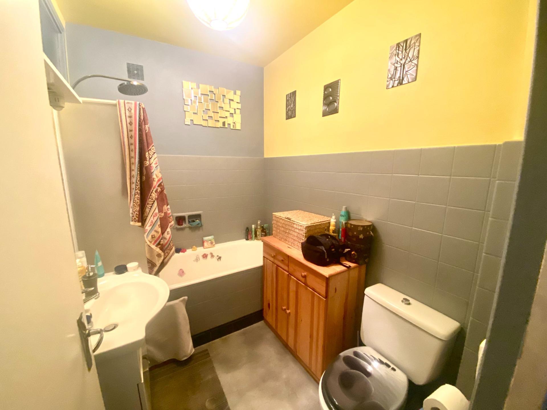 Miniature photo - 3 / 4