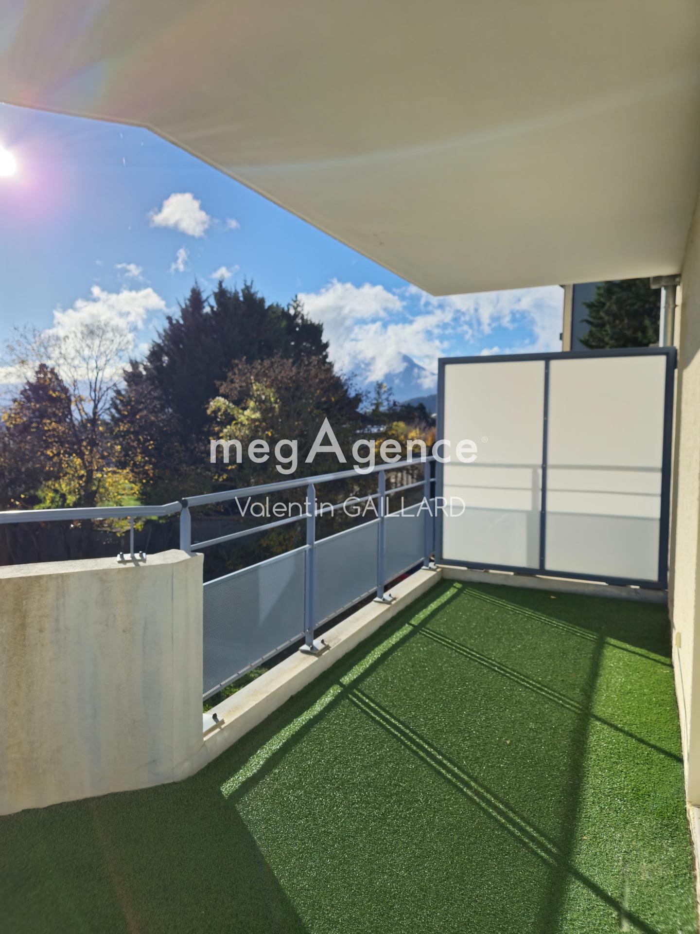 Miniature photo - 9 / 12