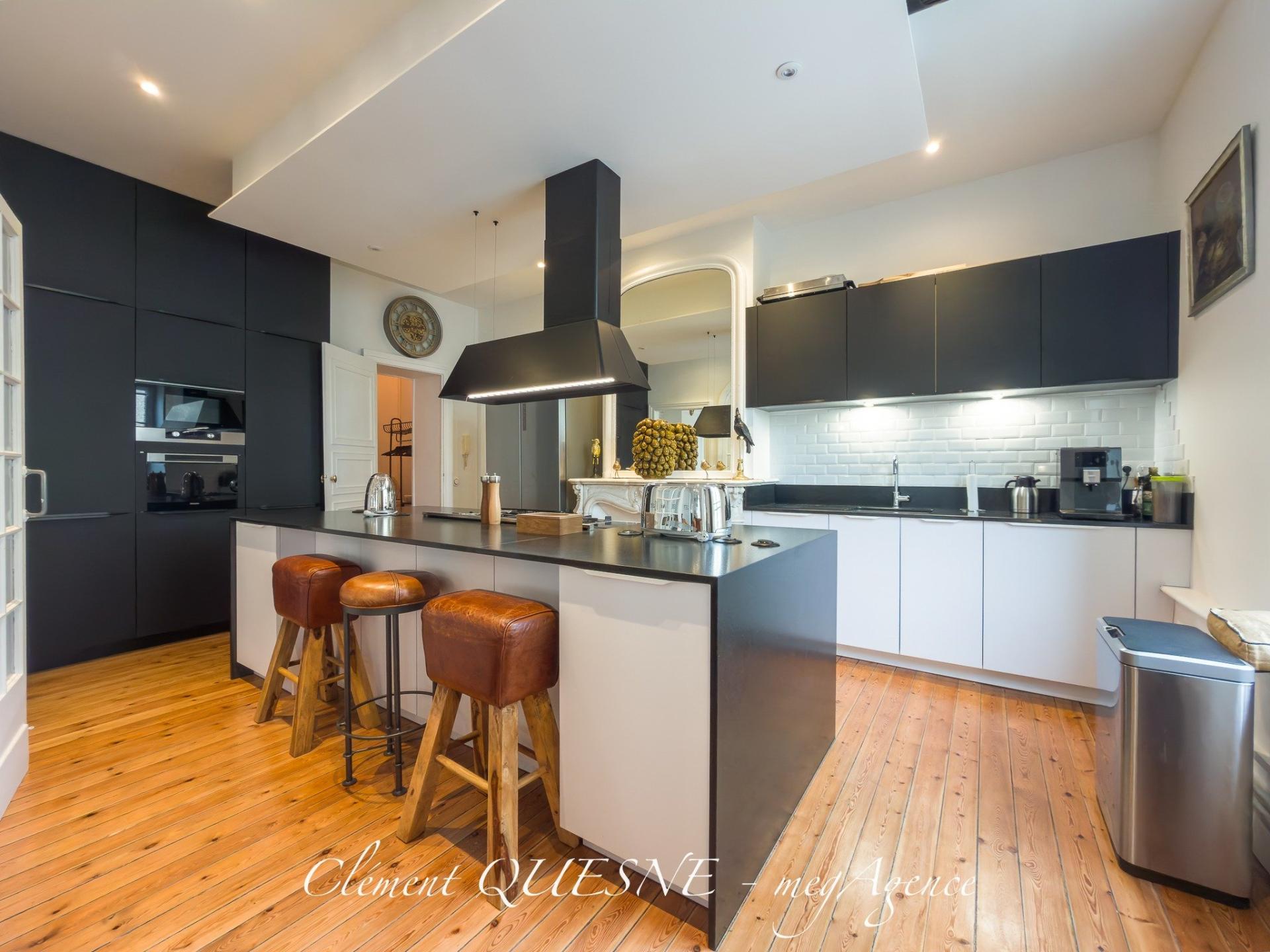 Miniature photo - 5 / 17