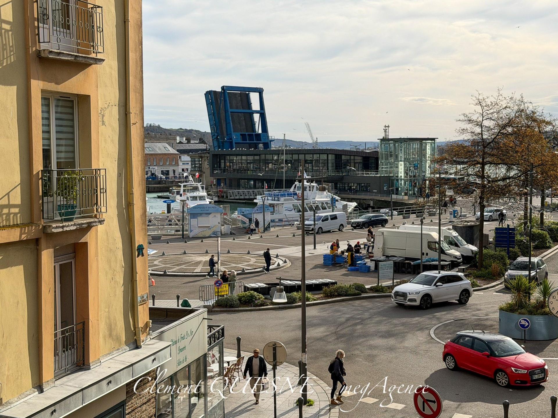 Miniature photo - 11 / 17