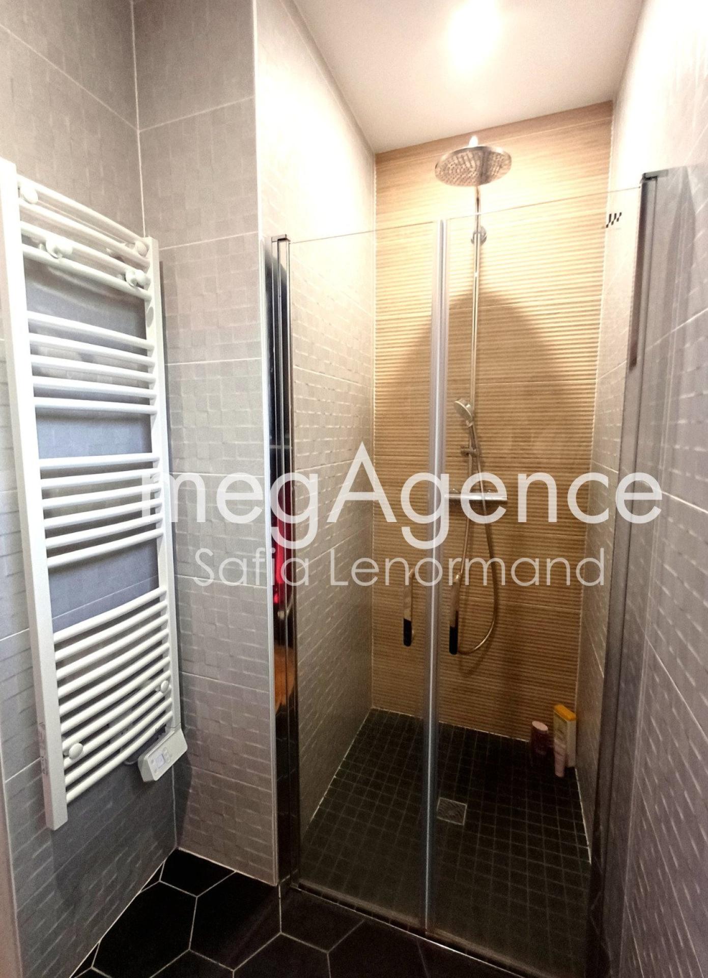 Miniature photo - 7 / 13