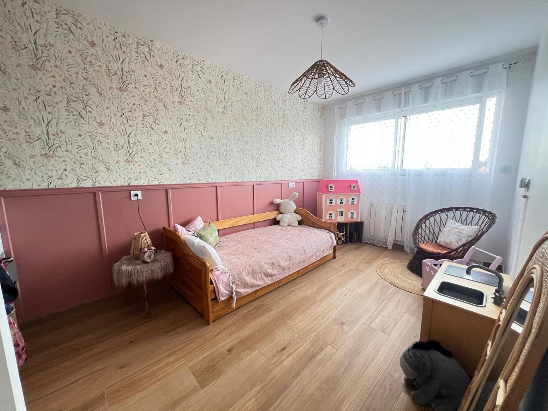 Miniature photo - 8 / 12