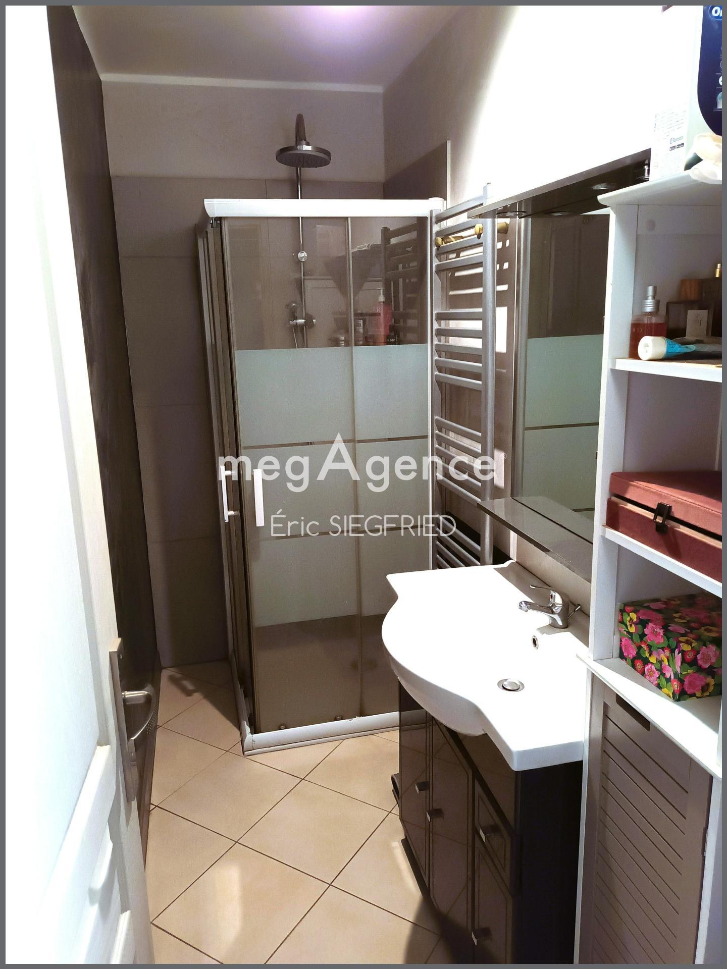 Miniature photo - 18 / 20