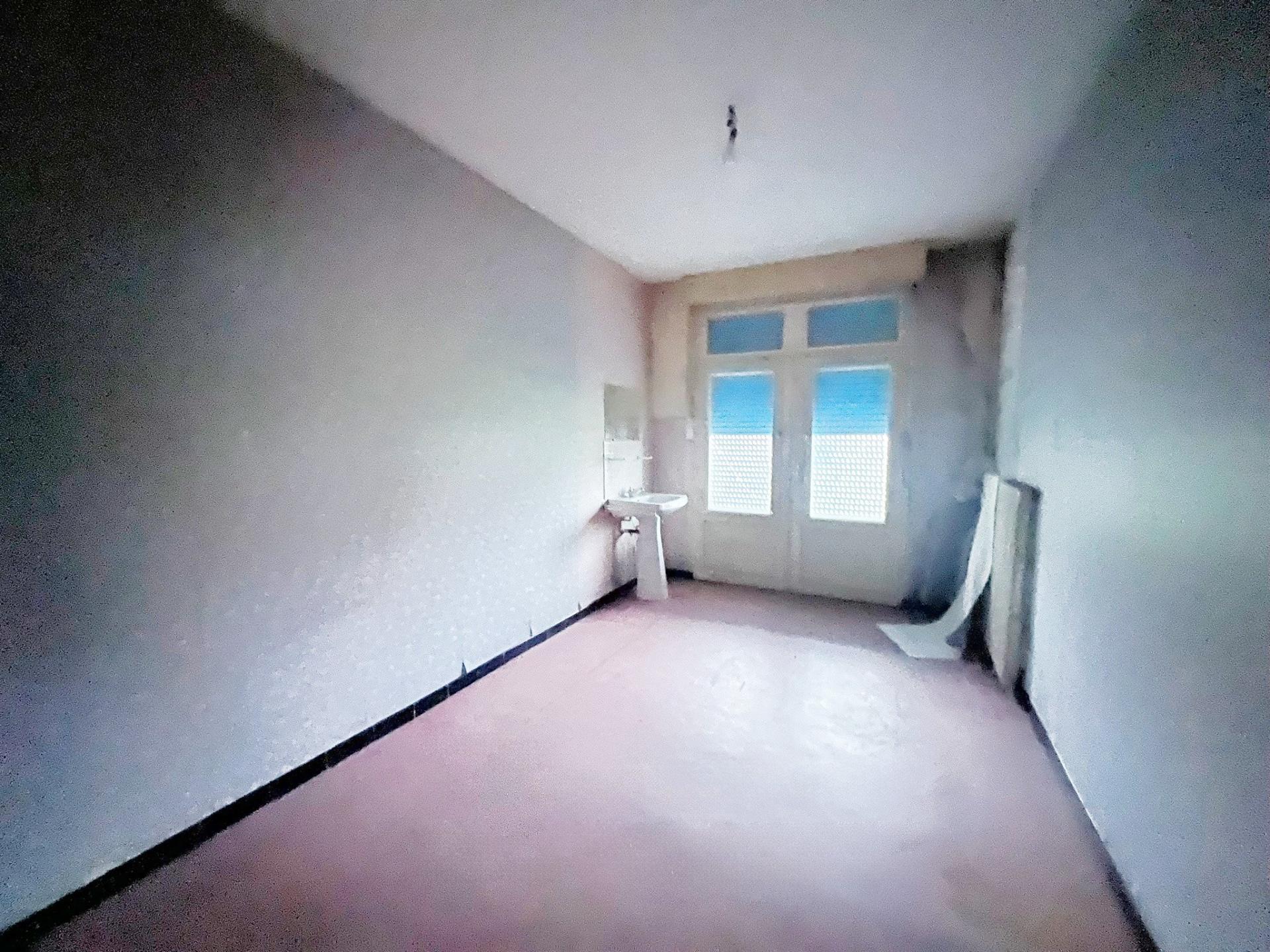 Miniature photo - 5 / 8