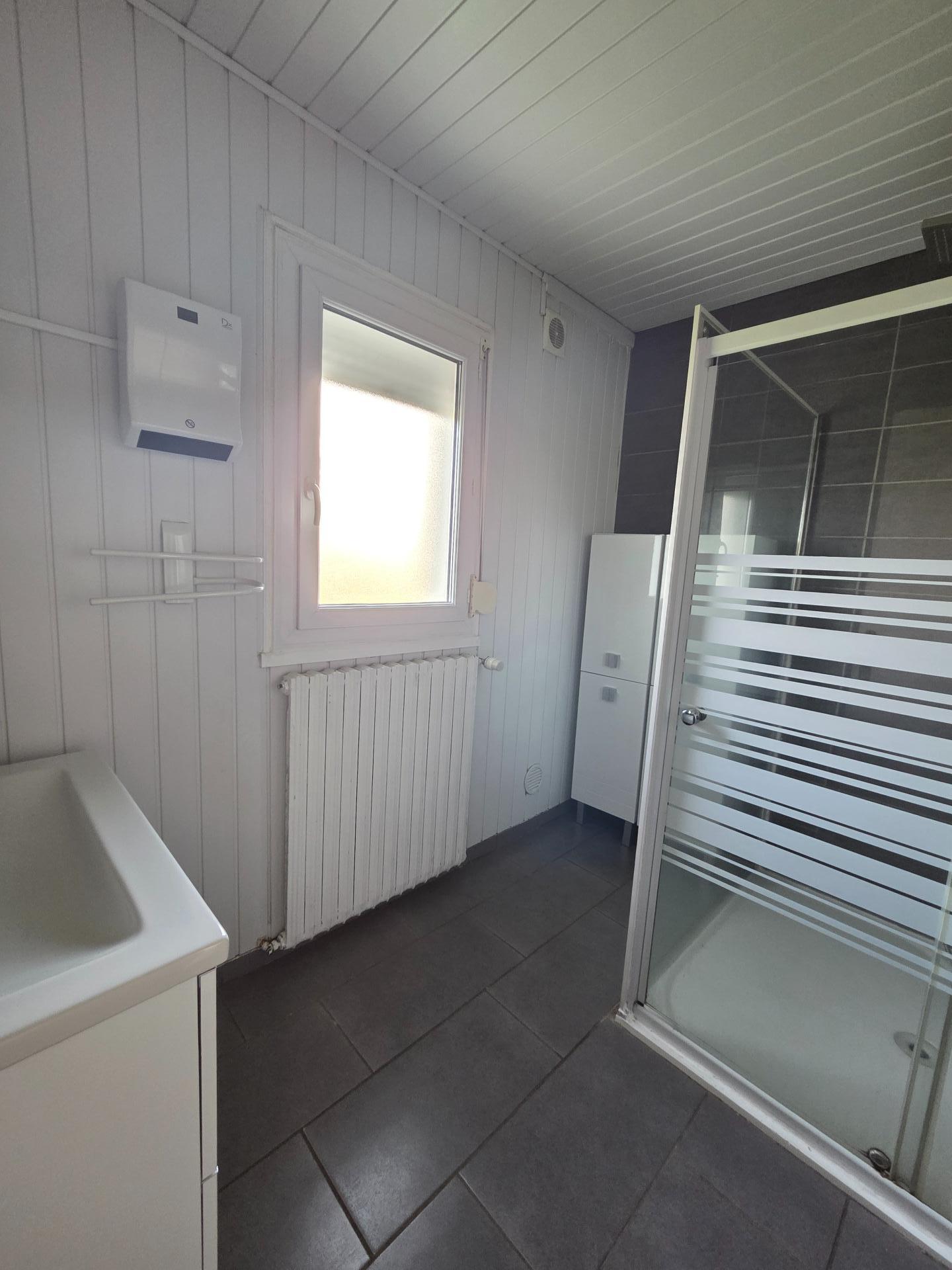 Miniature photo - 8 / 10