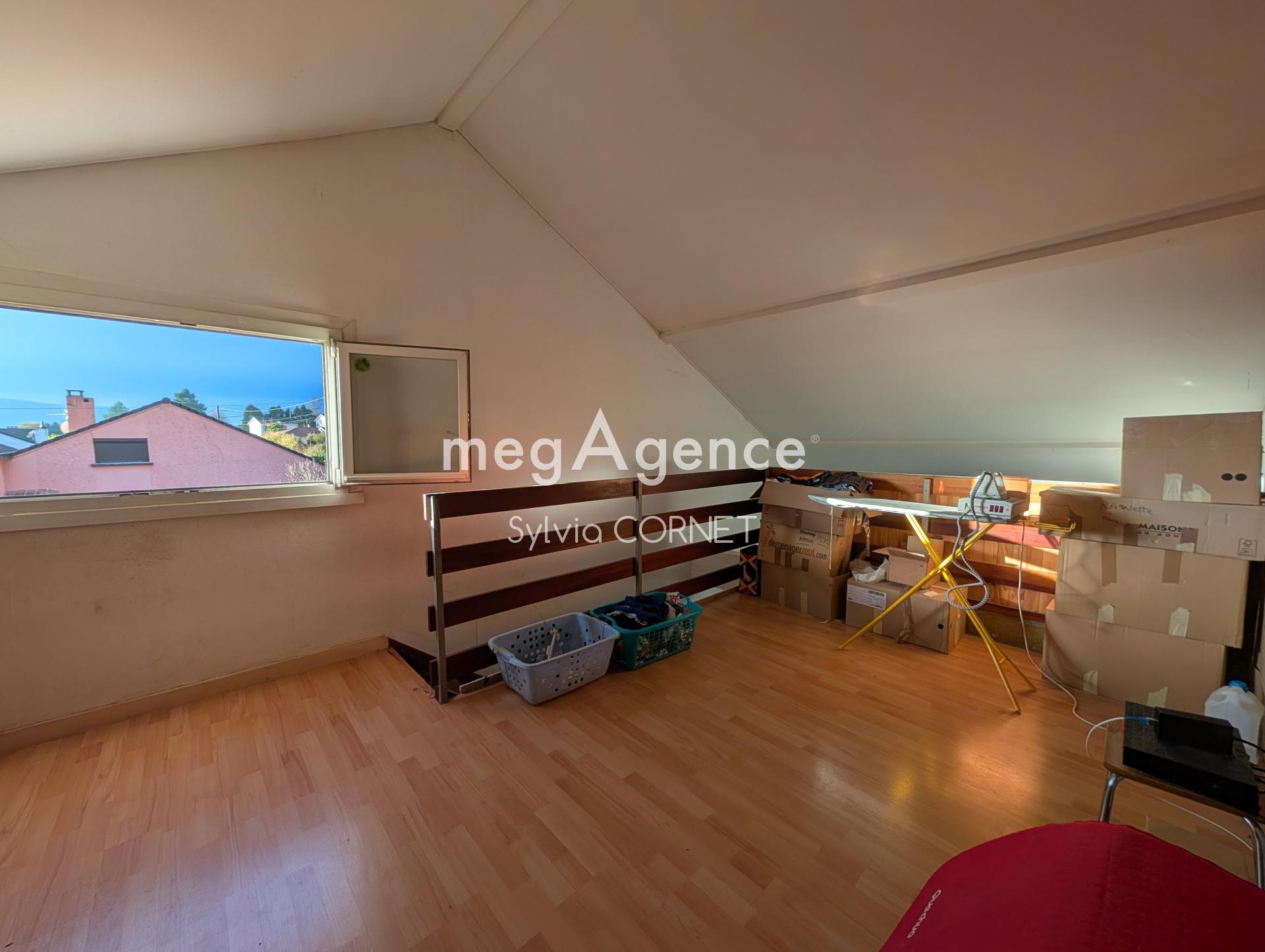 Miniature photo - 2 / 10