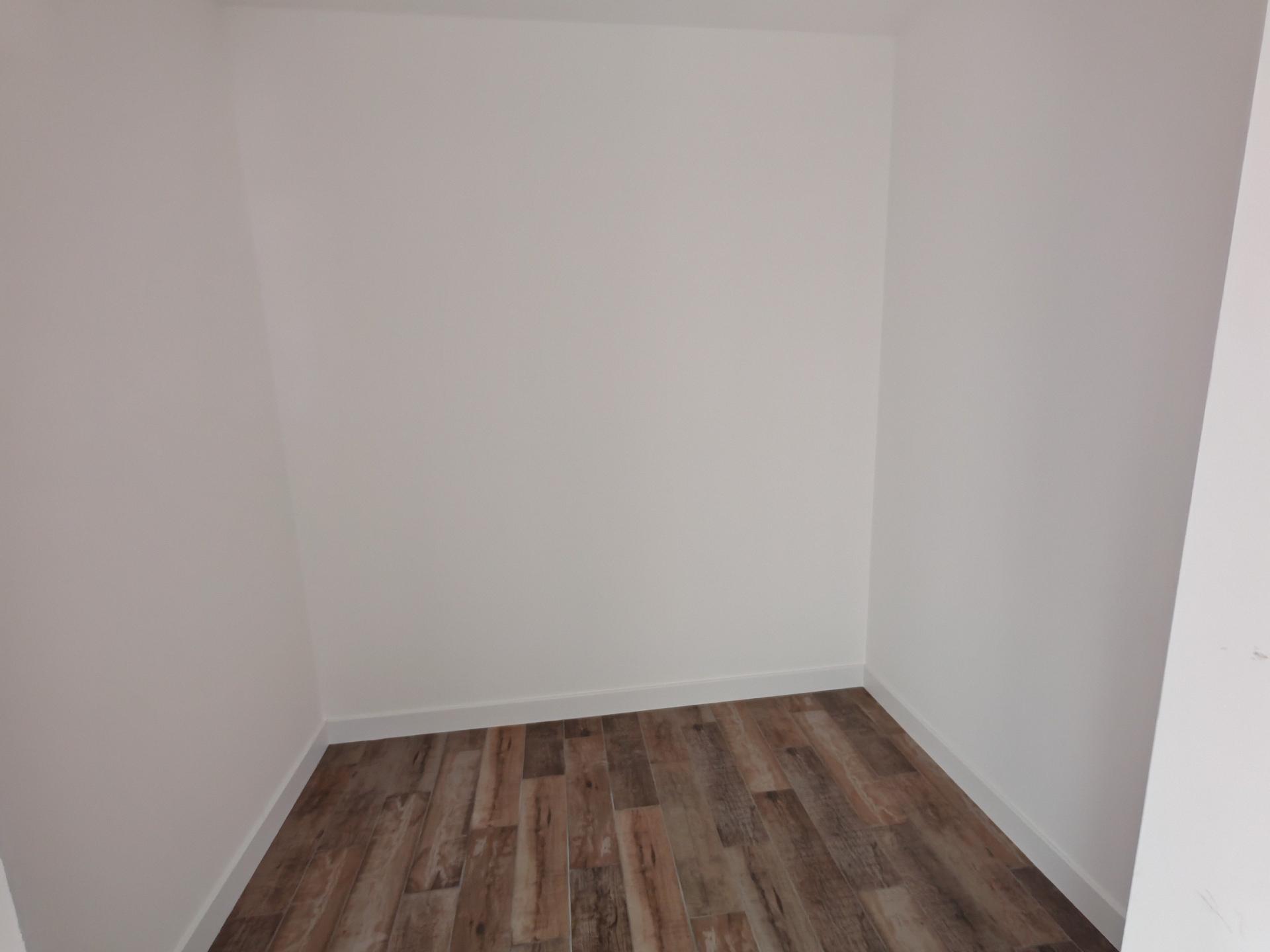 Miniature photo - 7 / 13