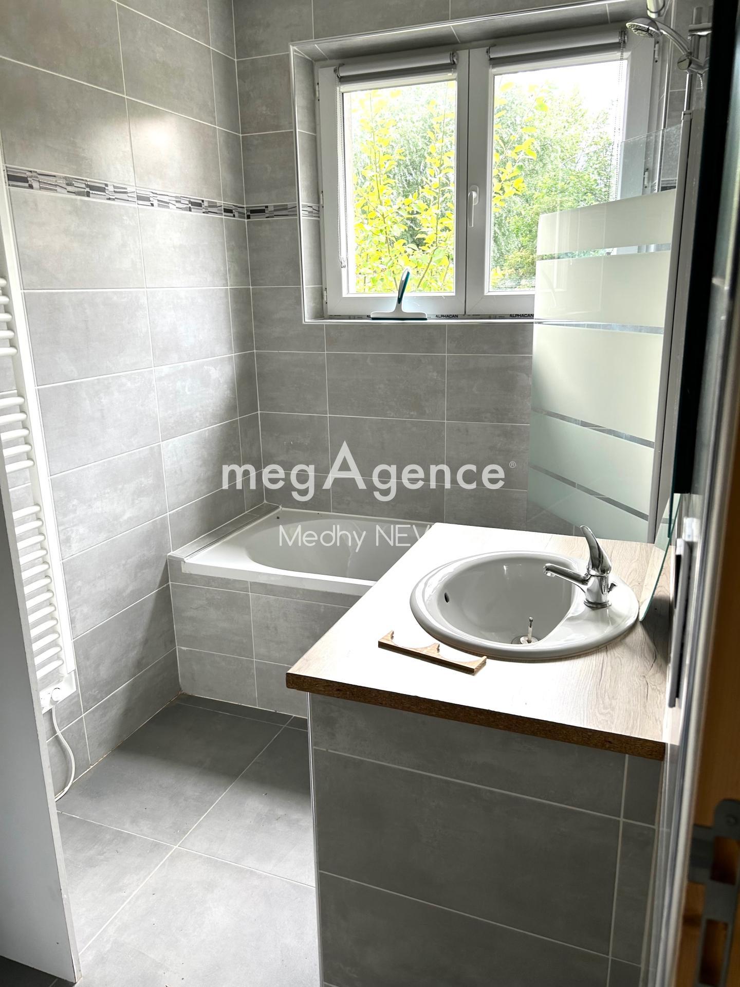 Miniature photo - 2 / 7