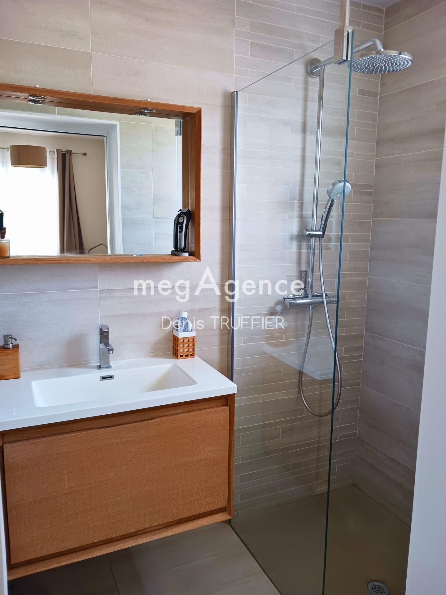 Miniature photo - 10 / 19