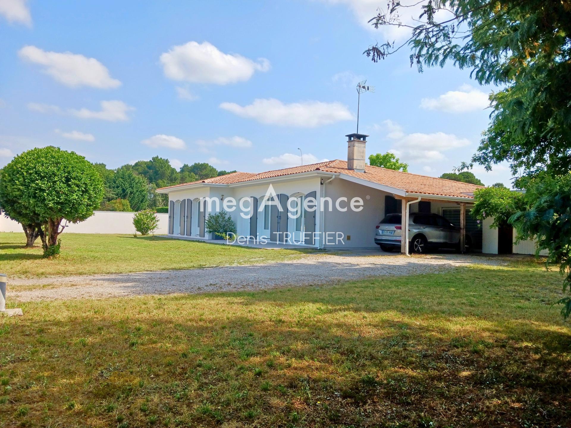 Miniature photo - 2 / 19