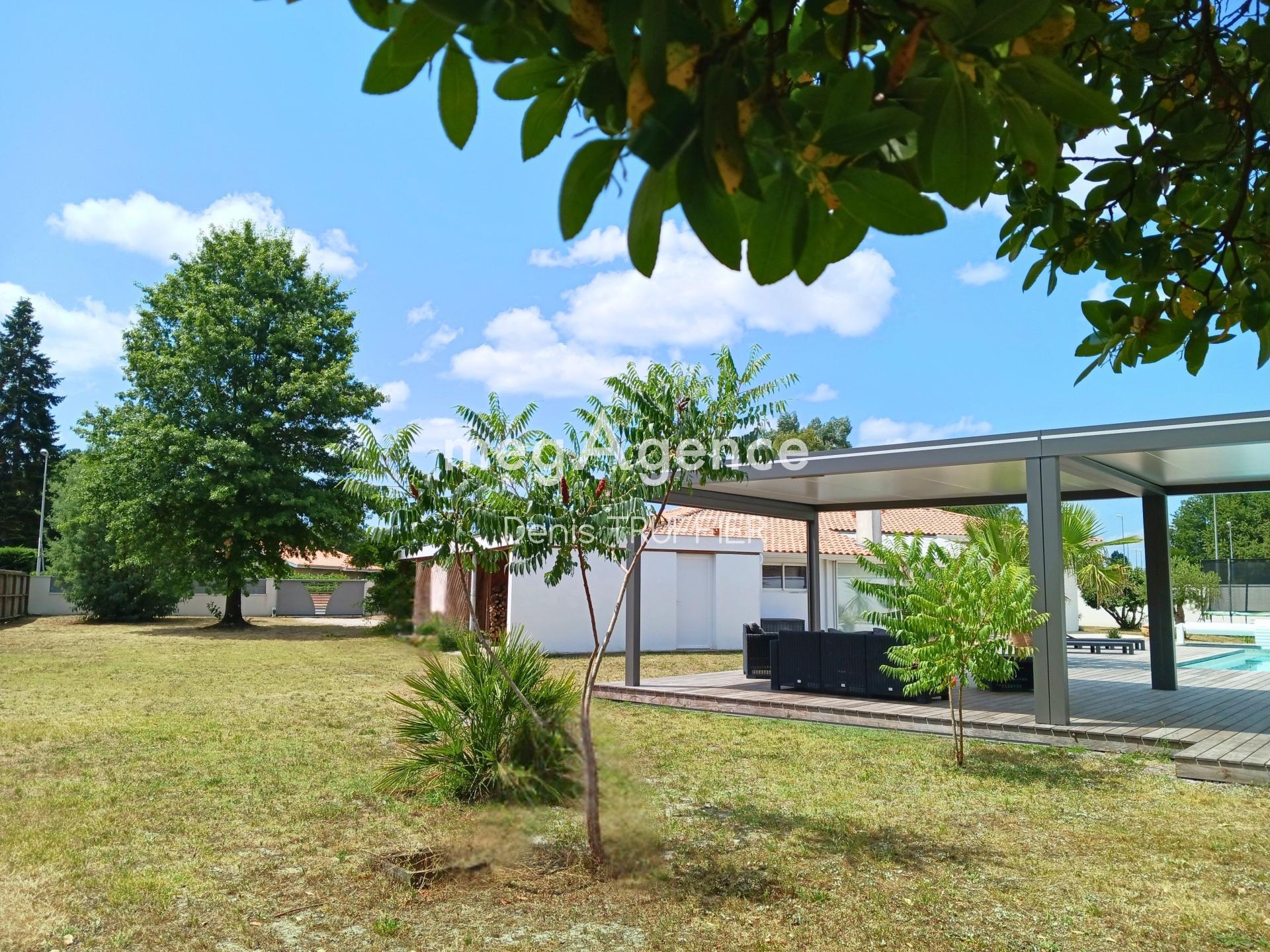 Miniature photo - 17 / 19