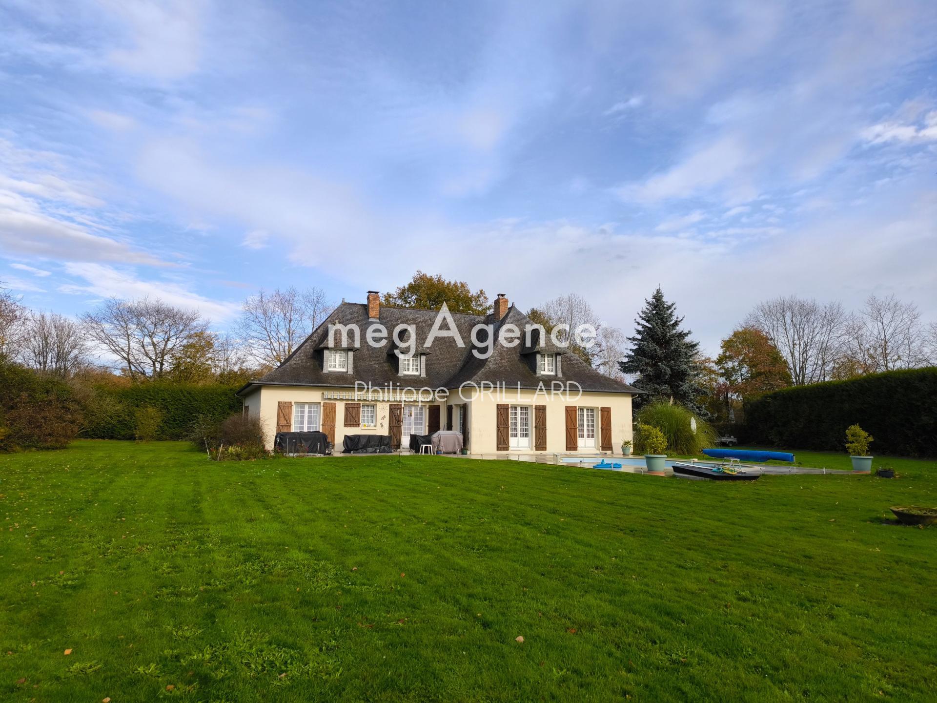 Miniature photo - 2 / 13